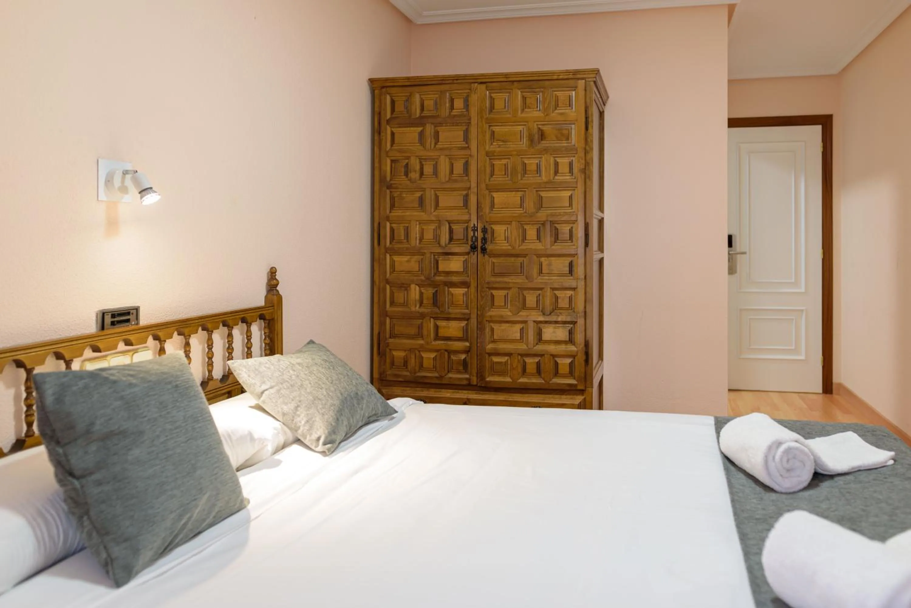 Bedroom, Bed in Hotel Alda Xinzo