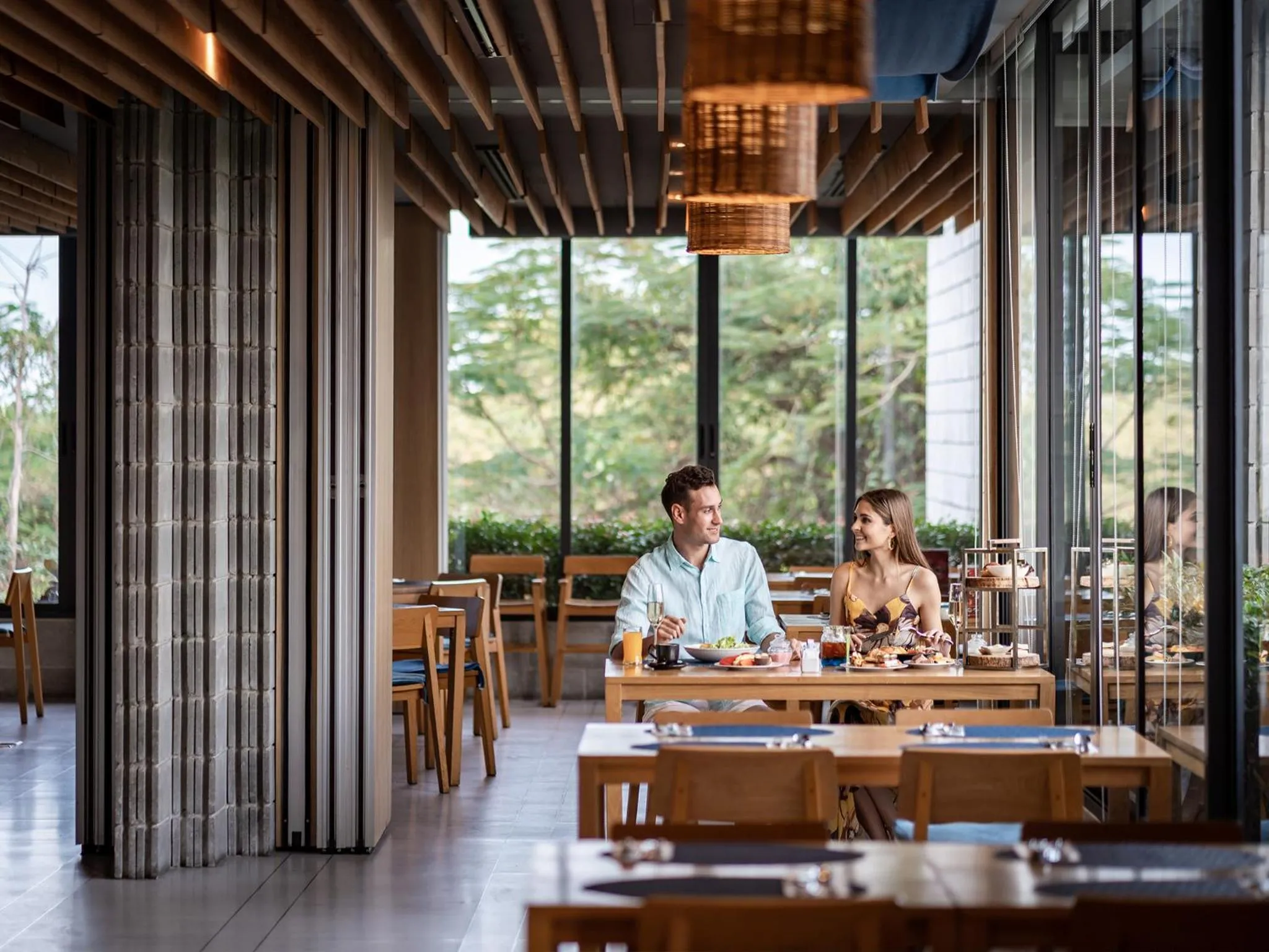 Restaurant/places to eat in Cross Pattaya Oceanphere - formerly X2 Pattaya Oceanphere