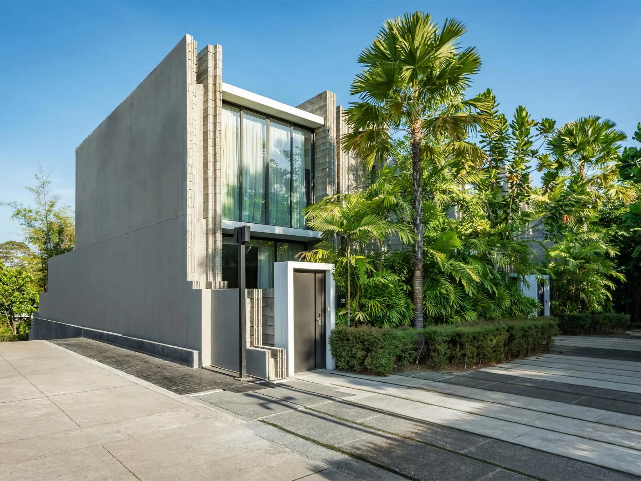 Property building in Cross Pattaya Oceanphere - formerly X2 Pattaya Oceanphere