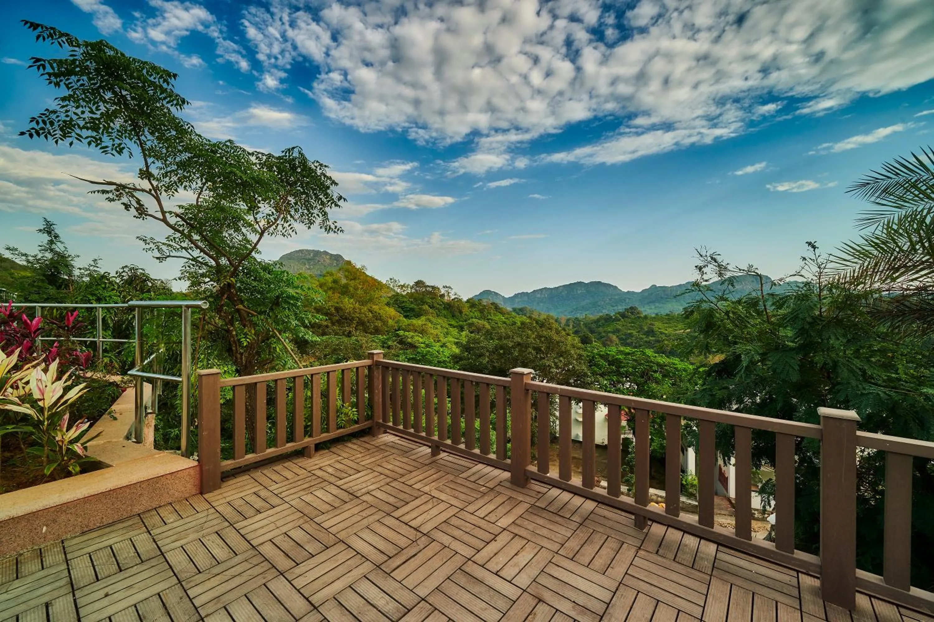 Mountain view in Sterling Mount Abu