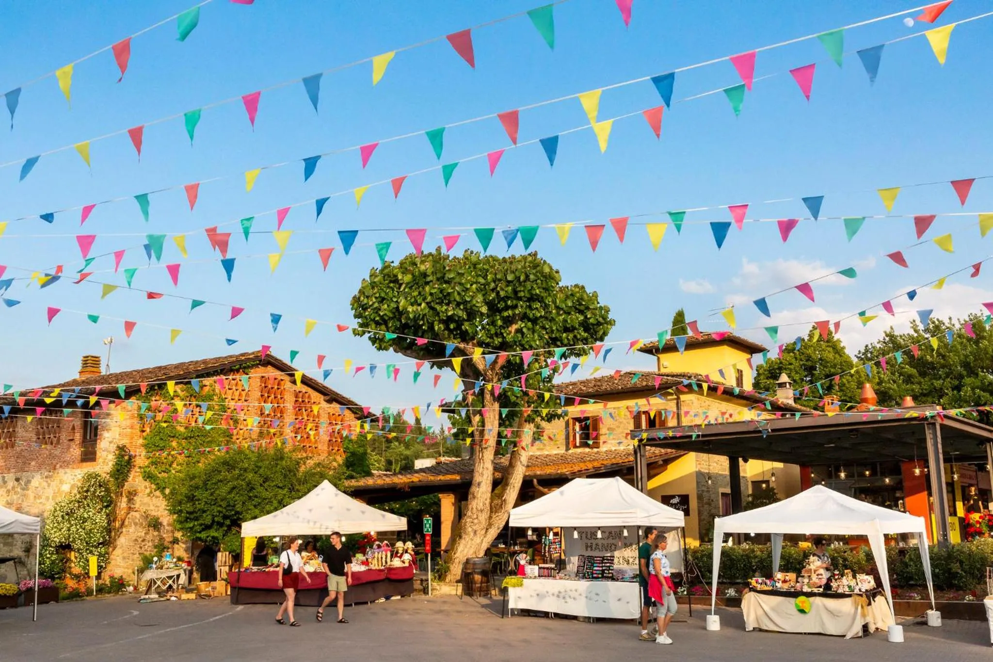 Villa Norcenni ApartHotel