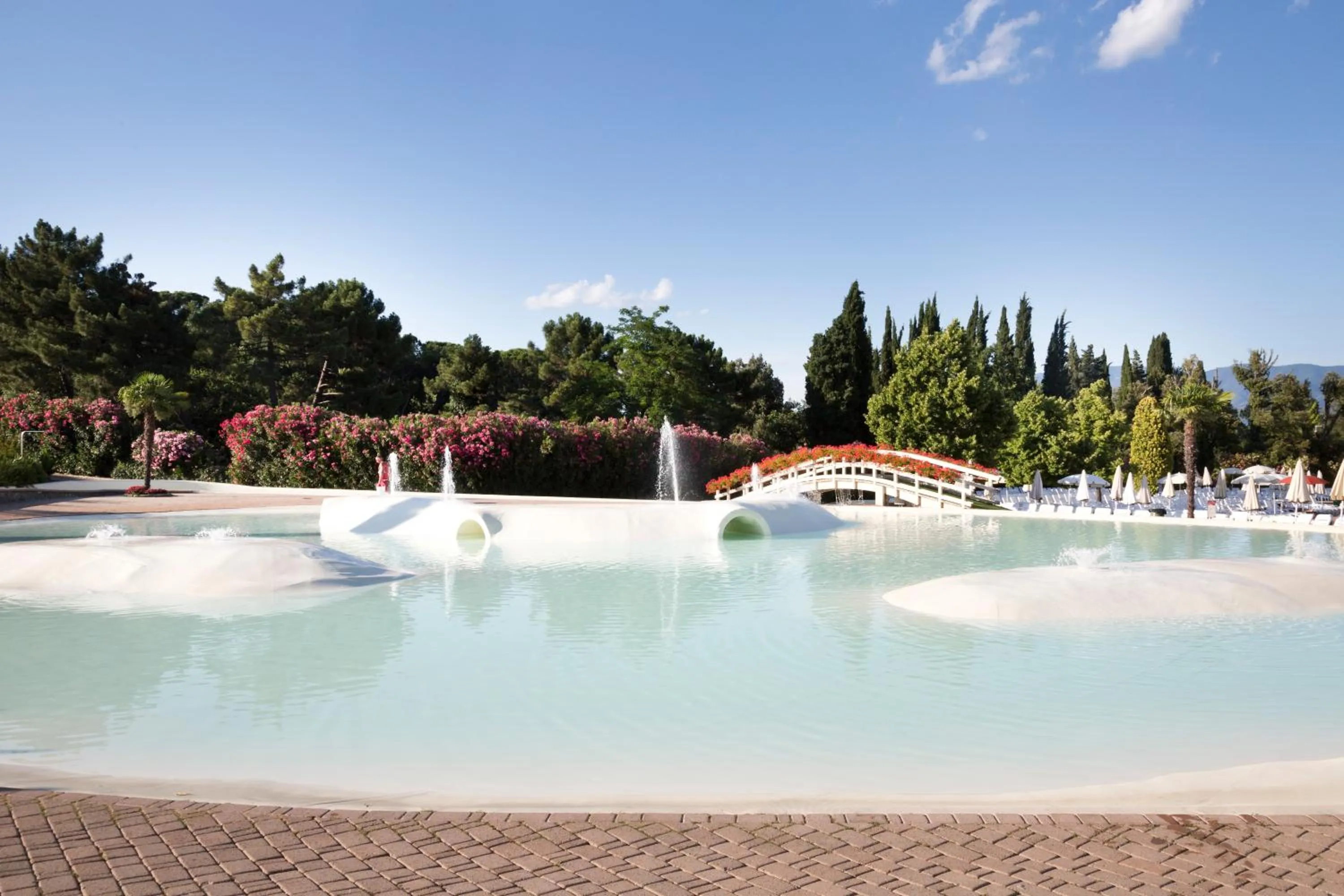 Aqua park in Villa Norcenni ApartHotel