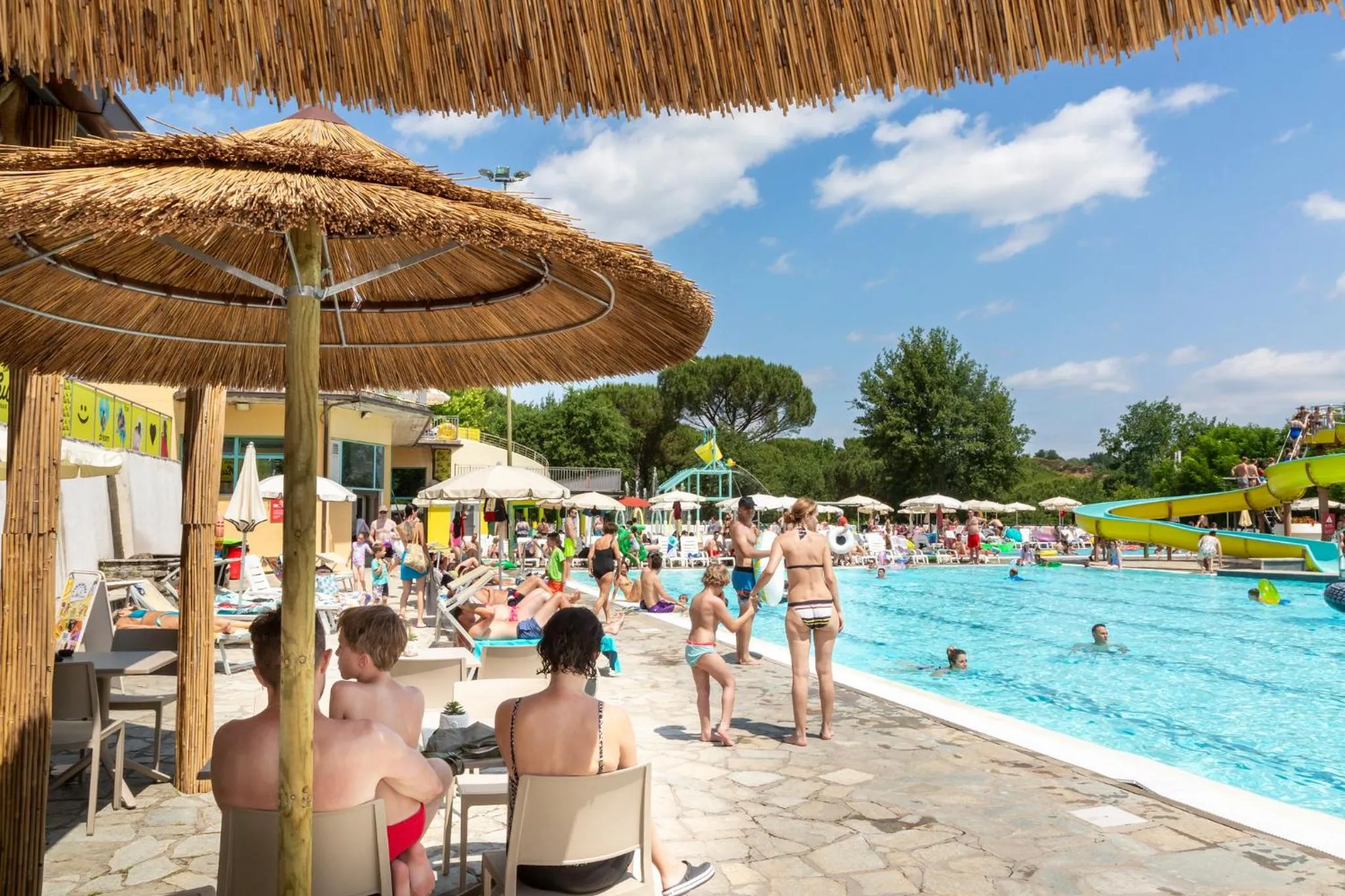 Villa Norcenni ApartHotel