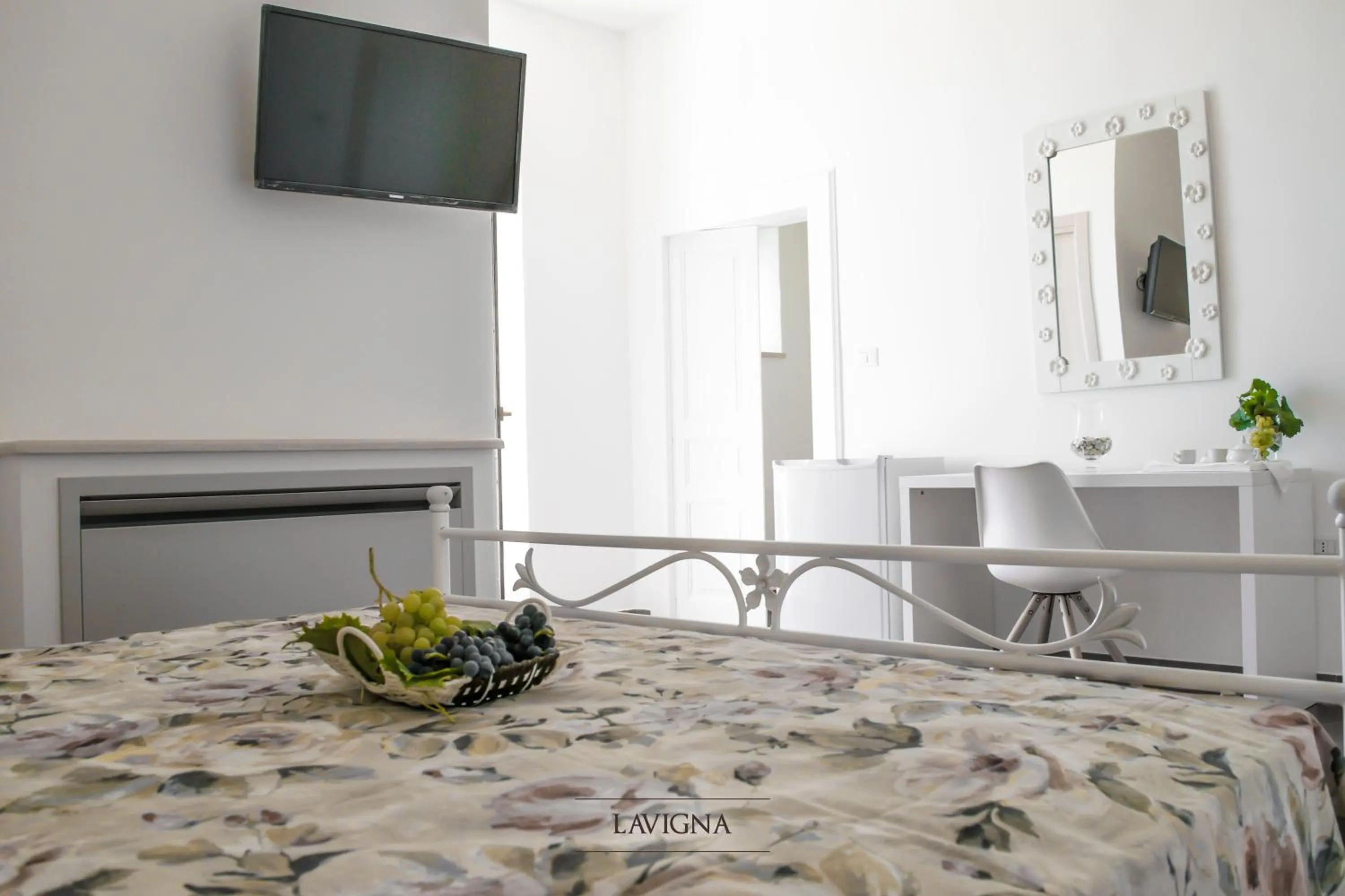 TV and multimedia, Bed in Tenuta Vigna del Noce