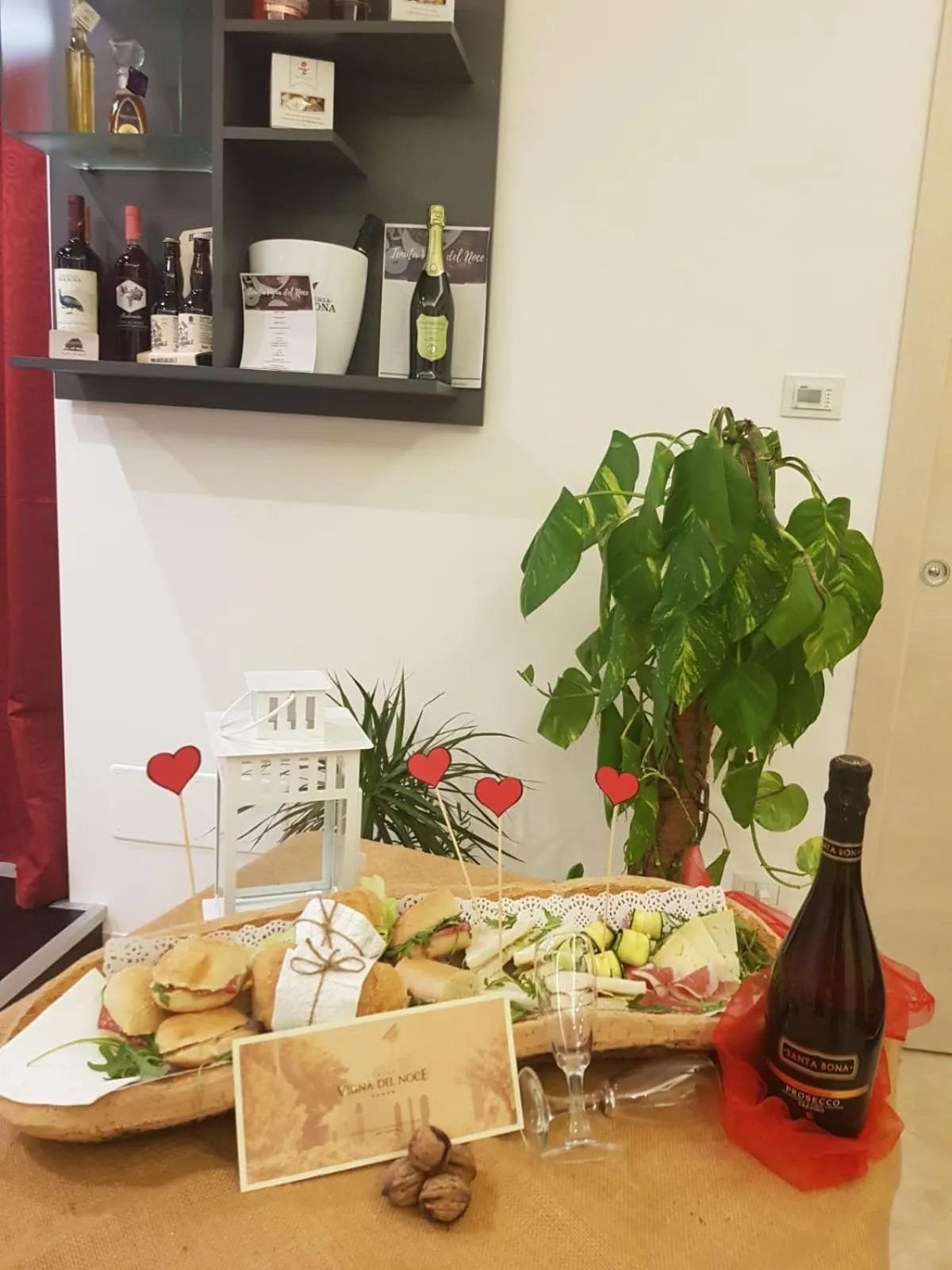 Food and drinks in Tenuta Vigna del Noce