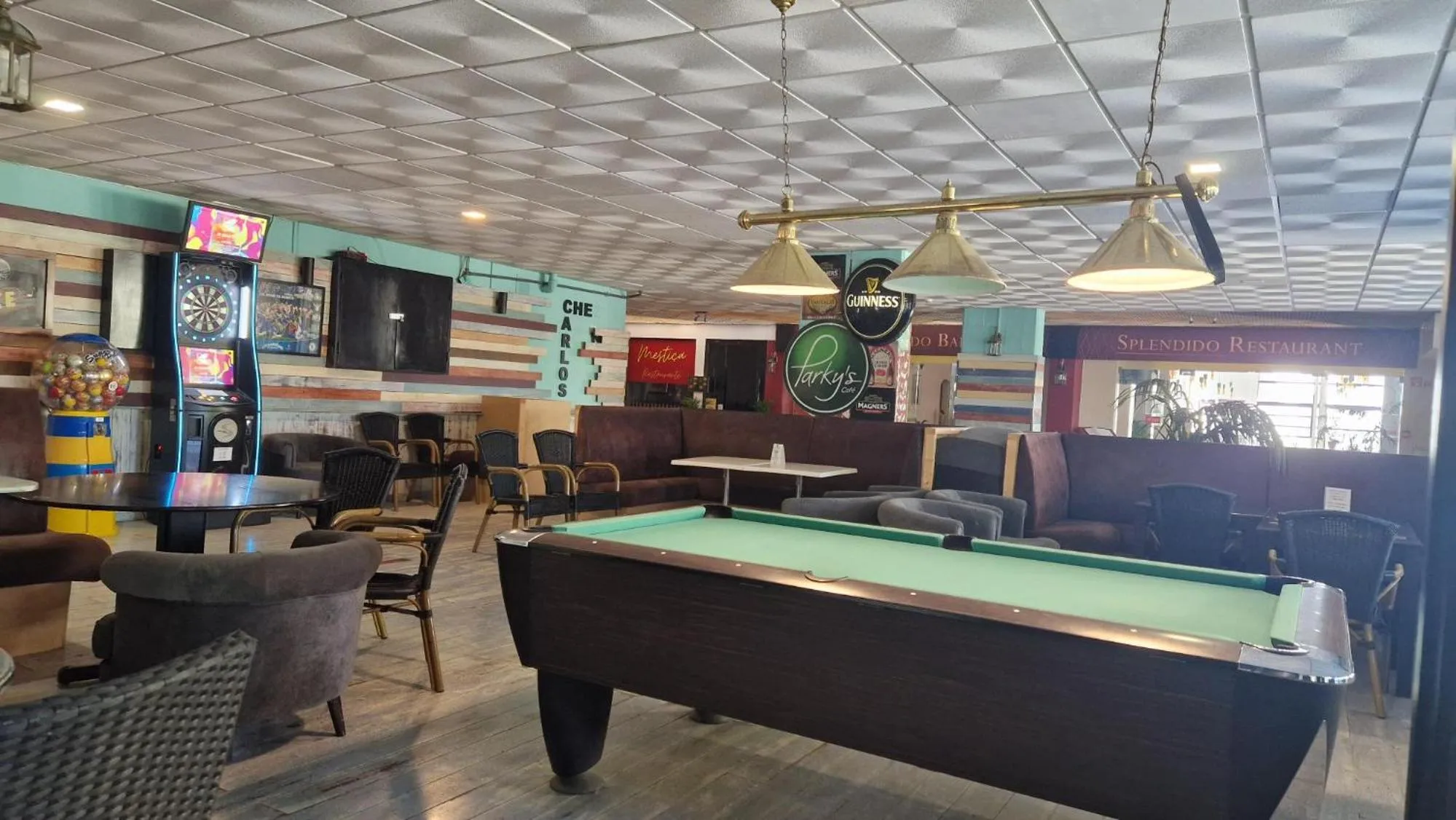 Parque das Amendoeiras