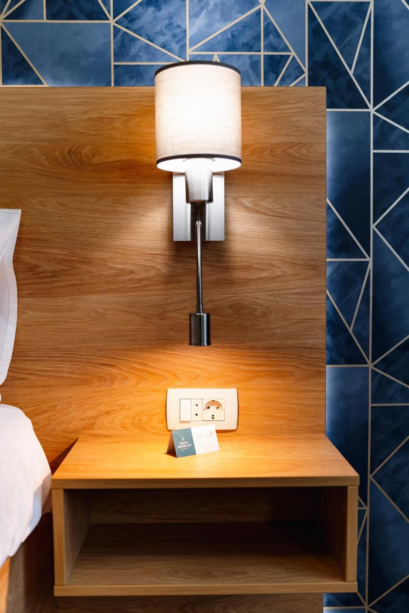 Bed in Hotel Küküllő - Târnava