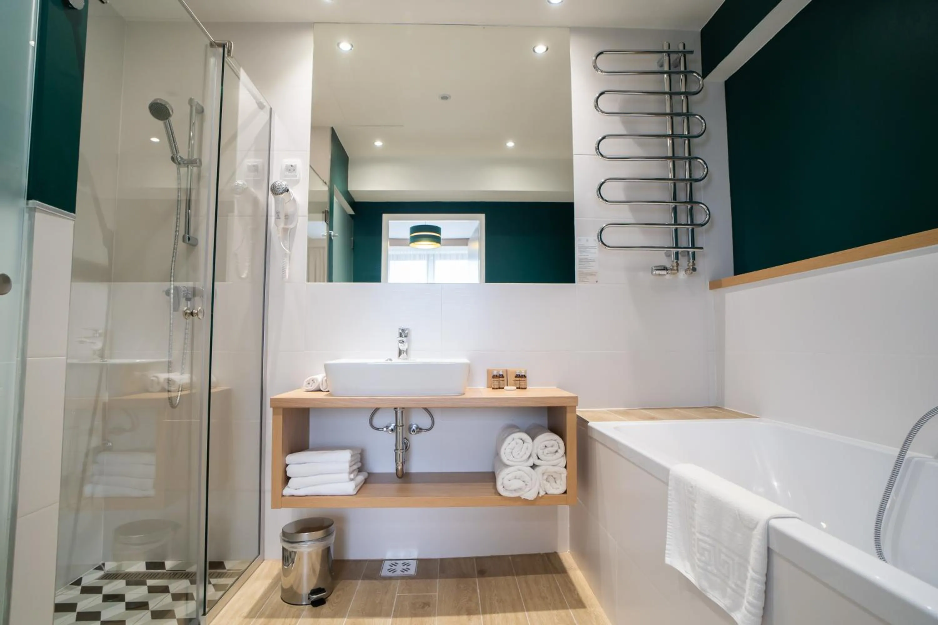 Bathroom in Hotel Küküllő - Târnava