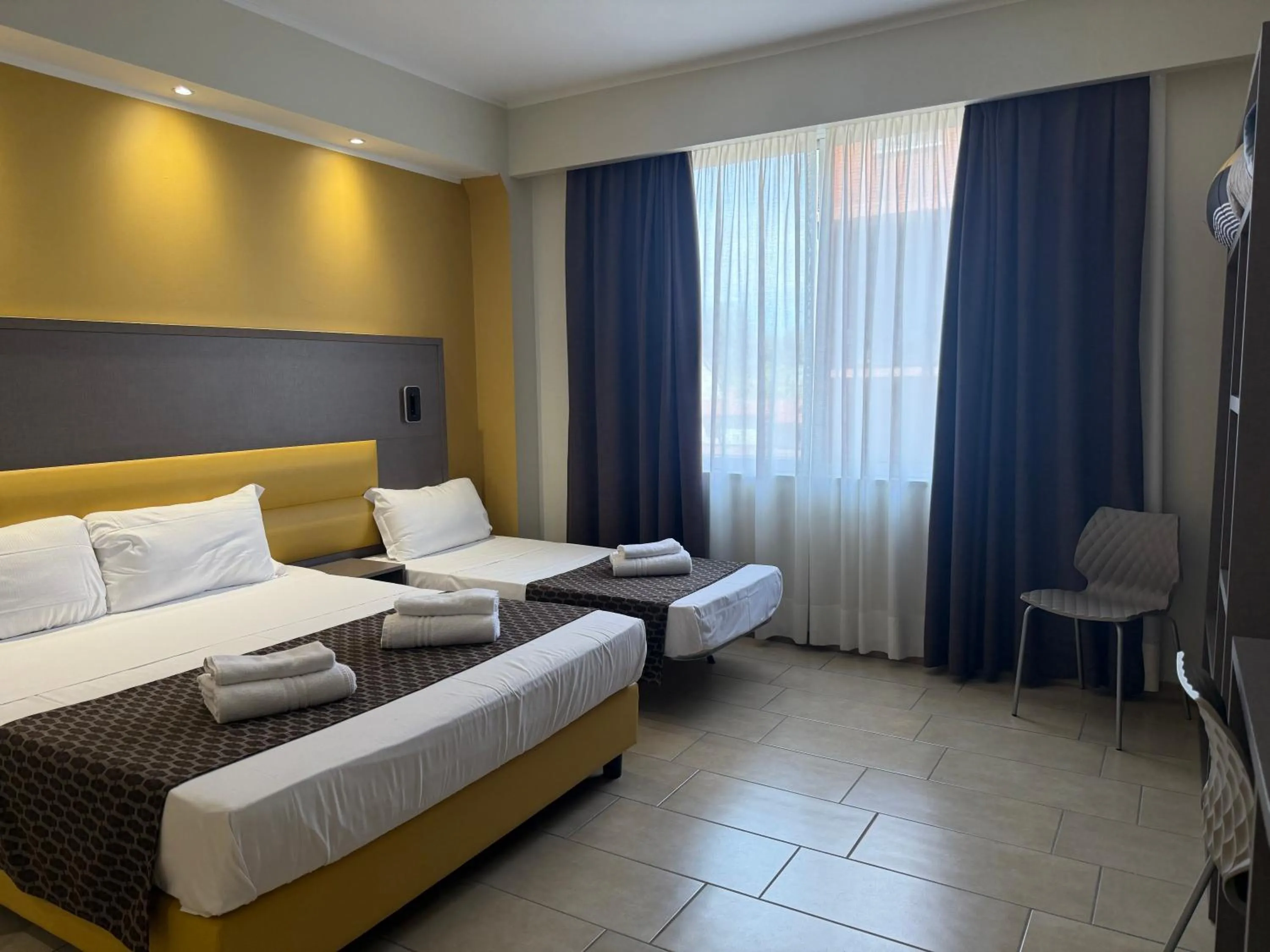 Bedroom, Bed in Hotel Giacosa