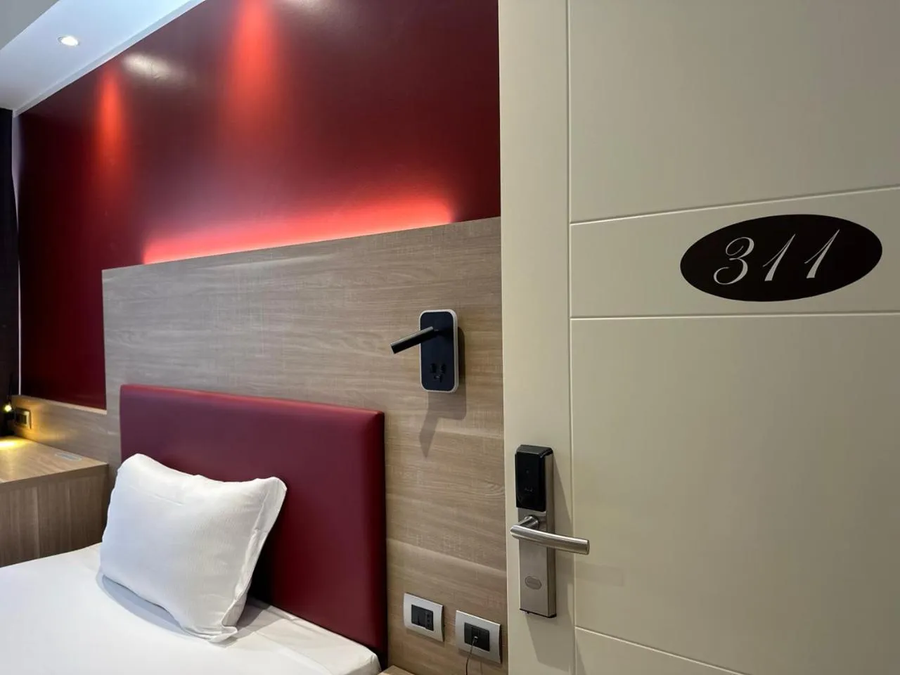 Photo of the whole room, Bed in Hotel Giacosa