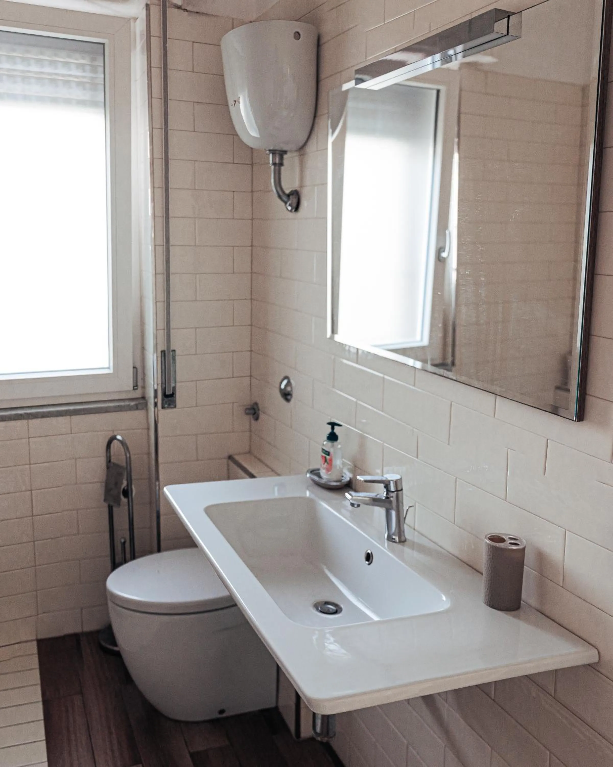 Bathroom in B&B ARENA