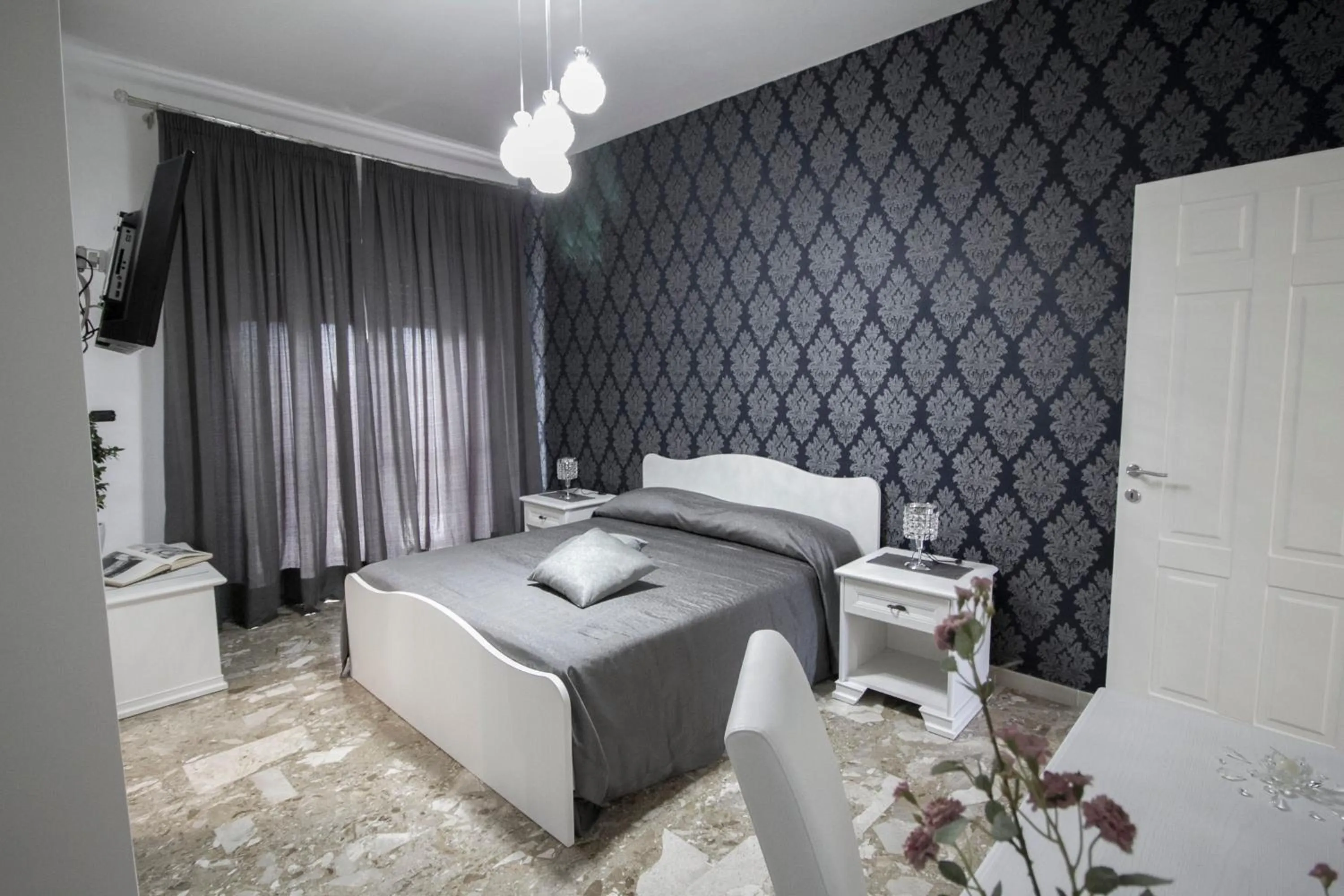 Photo of the whole room, Bed in B&B ARENA