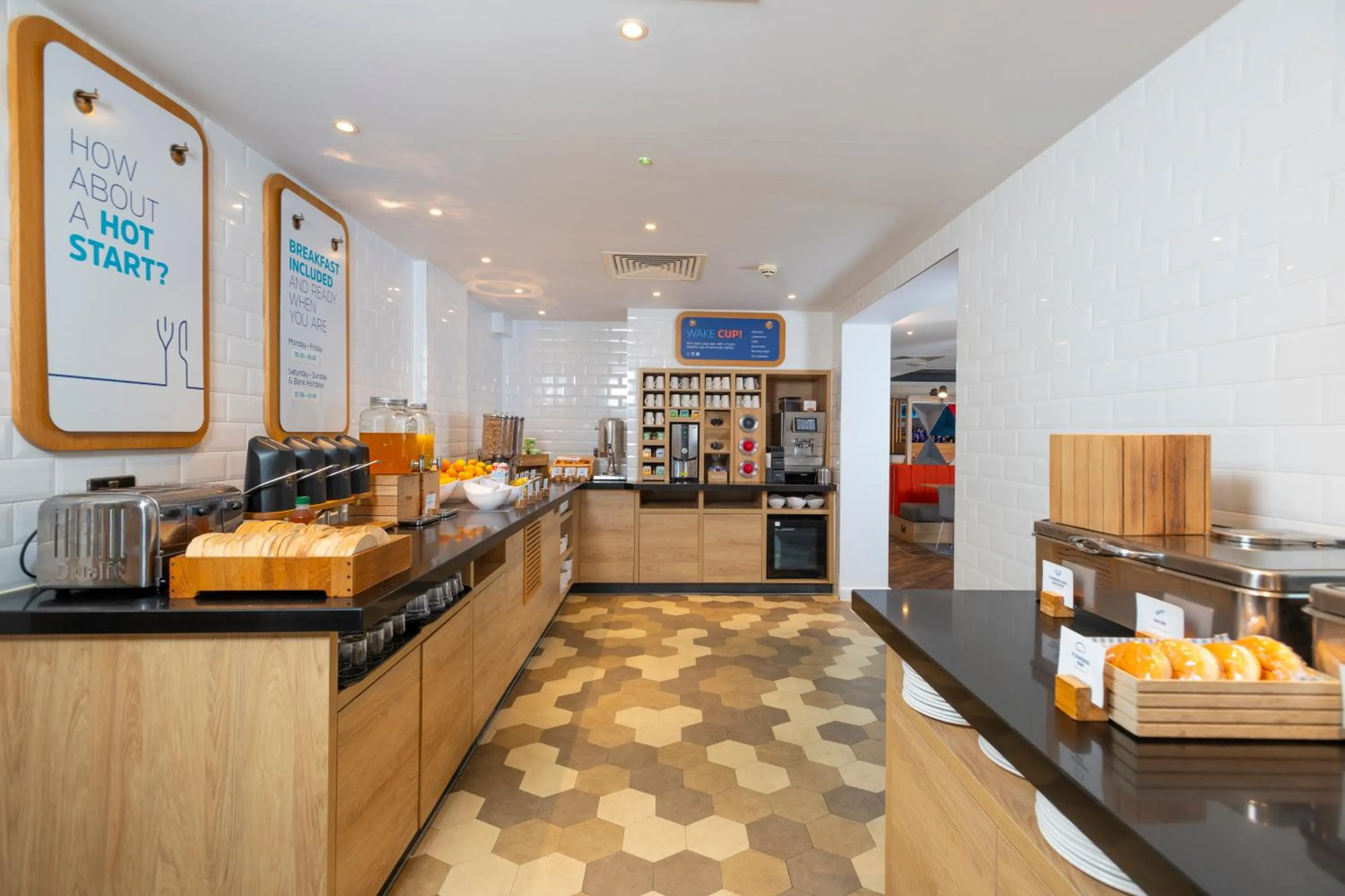 Breakfast in Holiday Inn Express - Exeter - City Centre by IHG