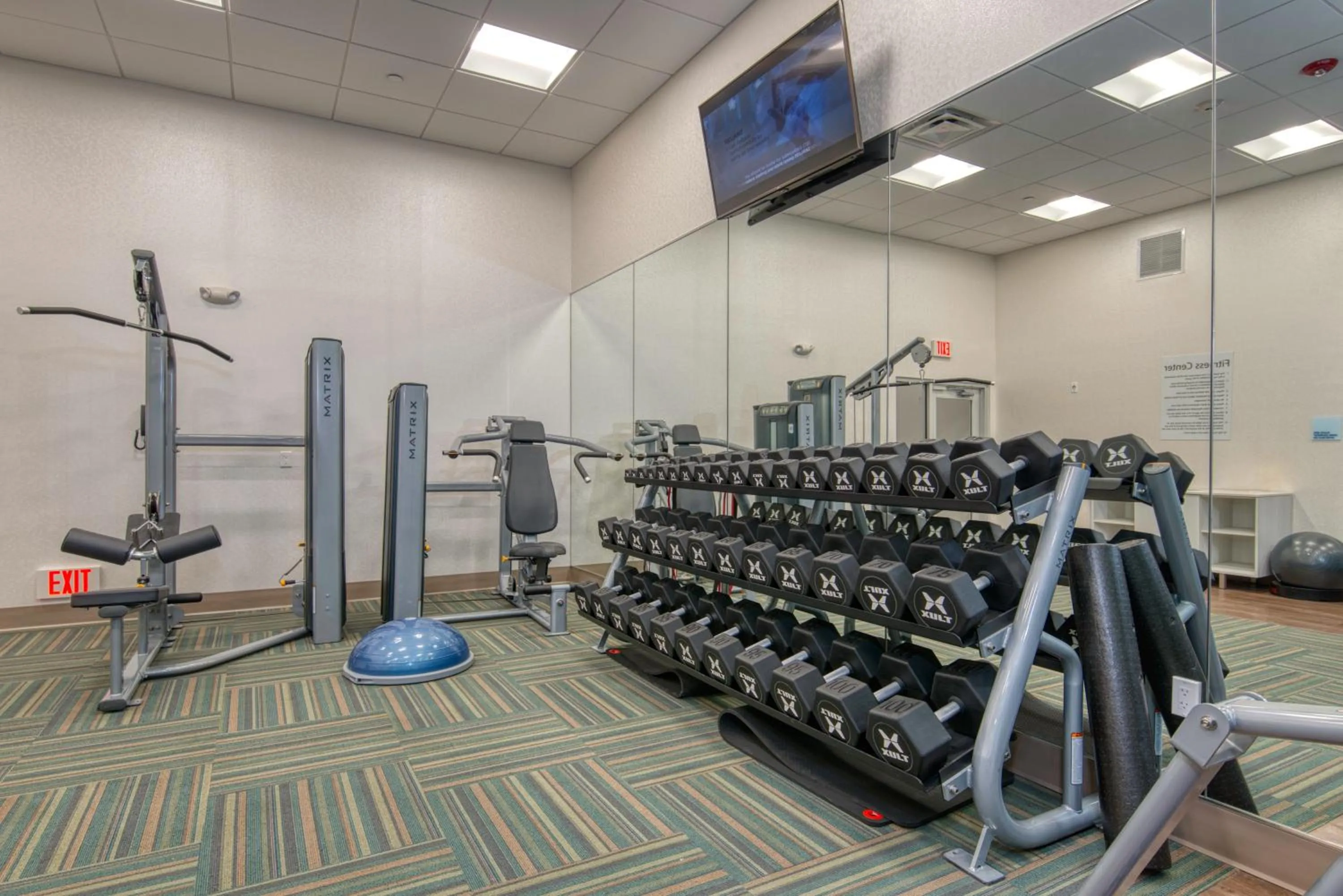 Fitness centre/facilities in Holiday Inn Express & Suites Omaha Downtown Old Market by IHG