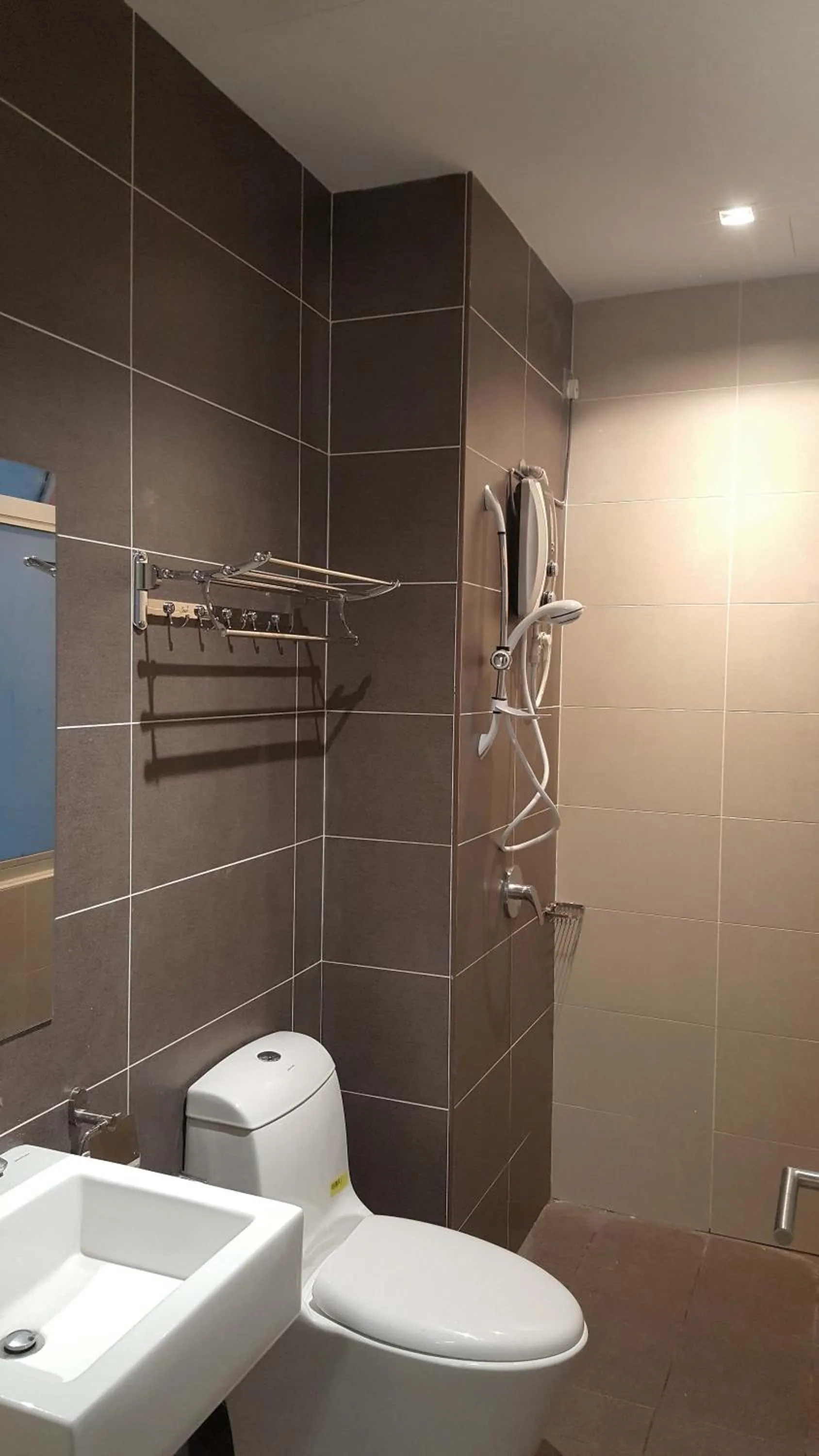 Bathroom in Hotel Sentral Johor Bahru