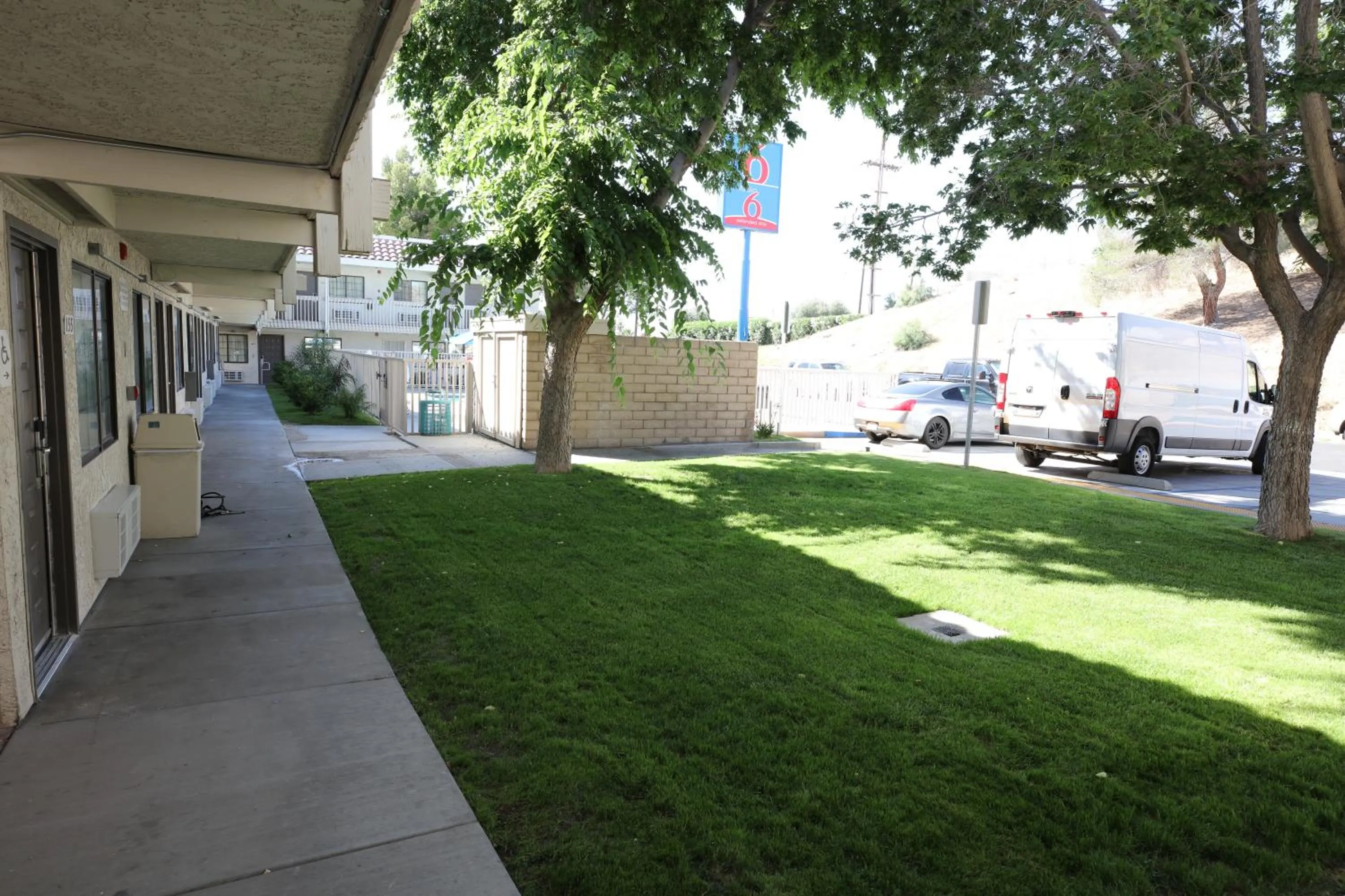 Garden in Studio 6-Barstow, CA