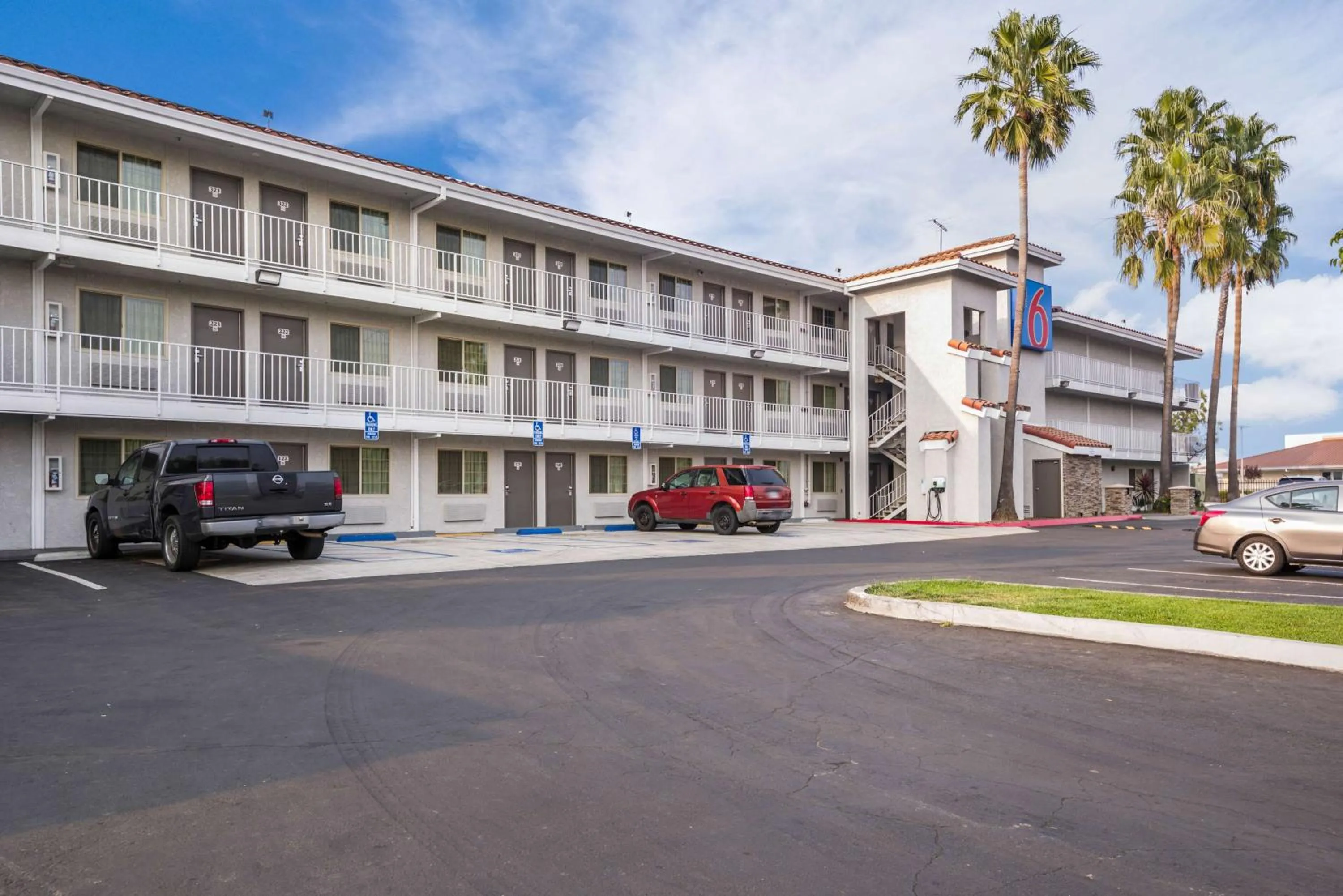 Property building in Studio 6-Fairfield, CA - Napa Valley