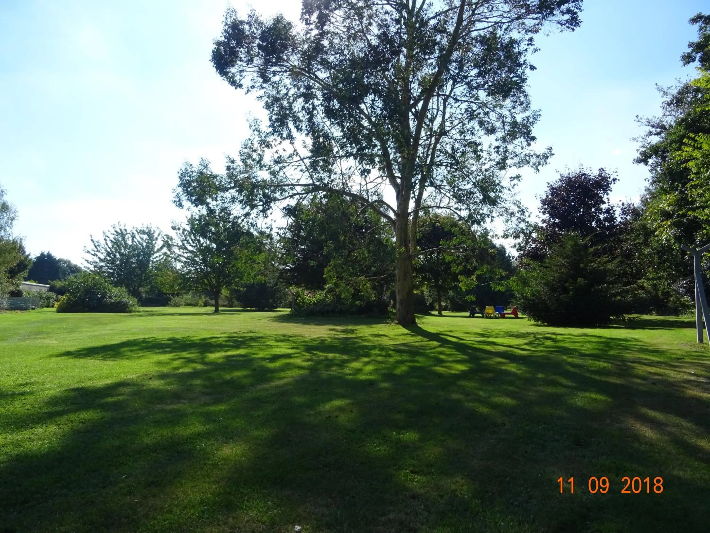 Garden in La ferme aux chats
