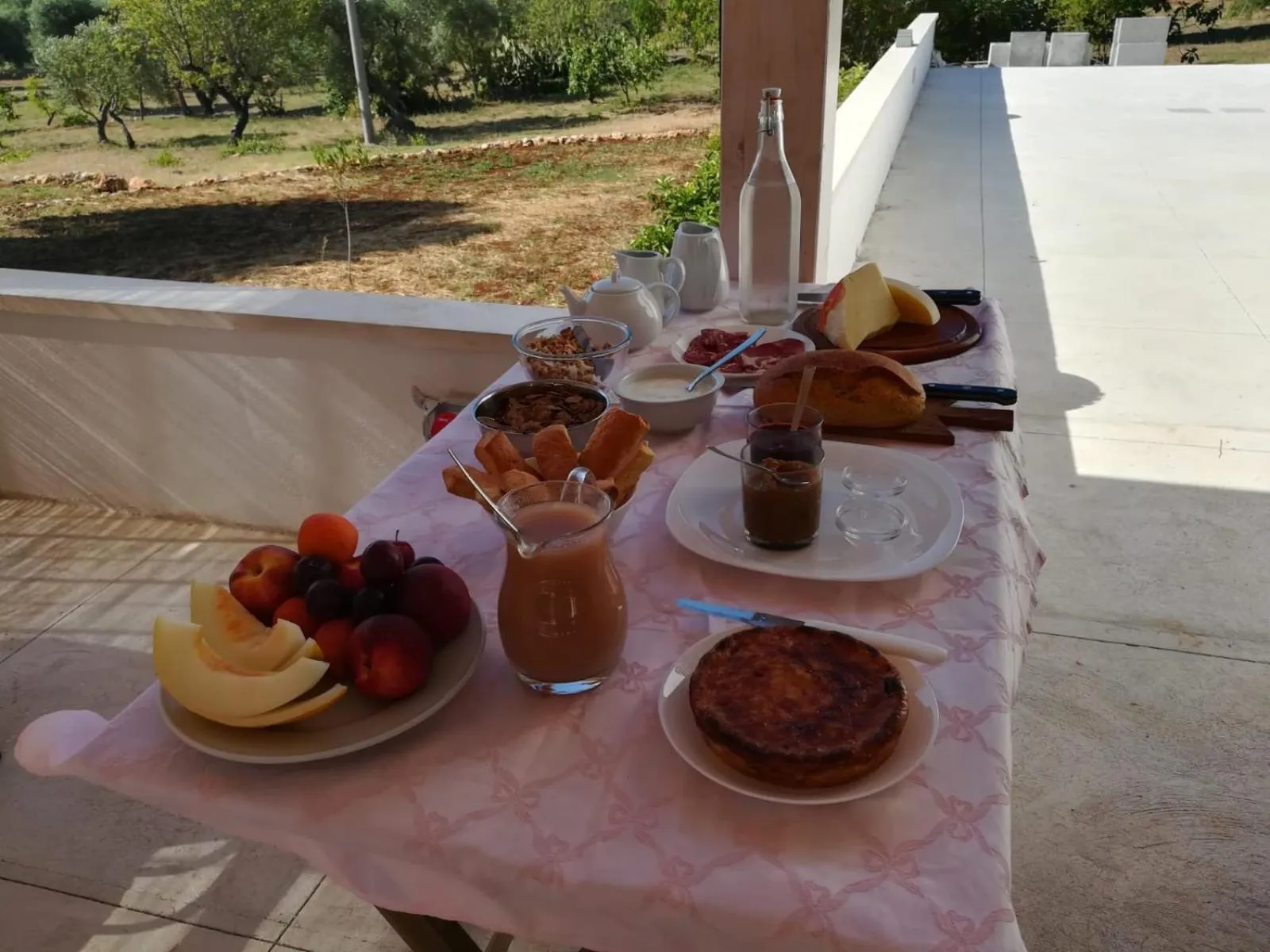 Breakfast in Lem Lem B&B