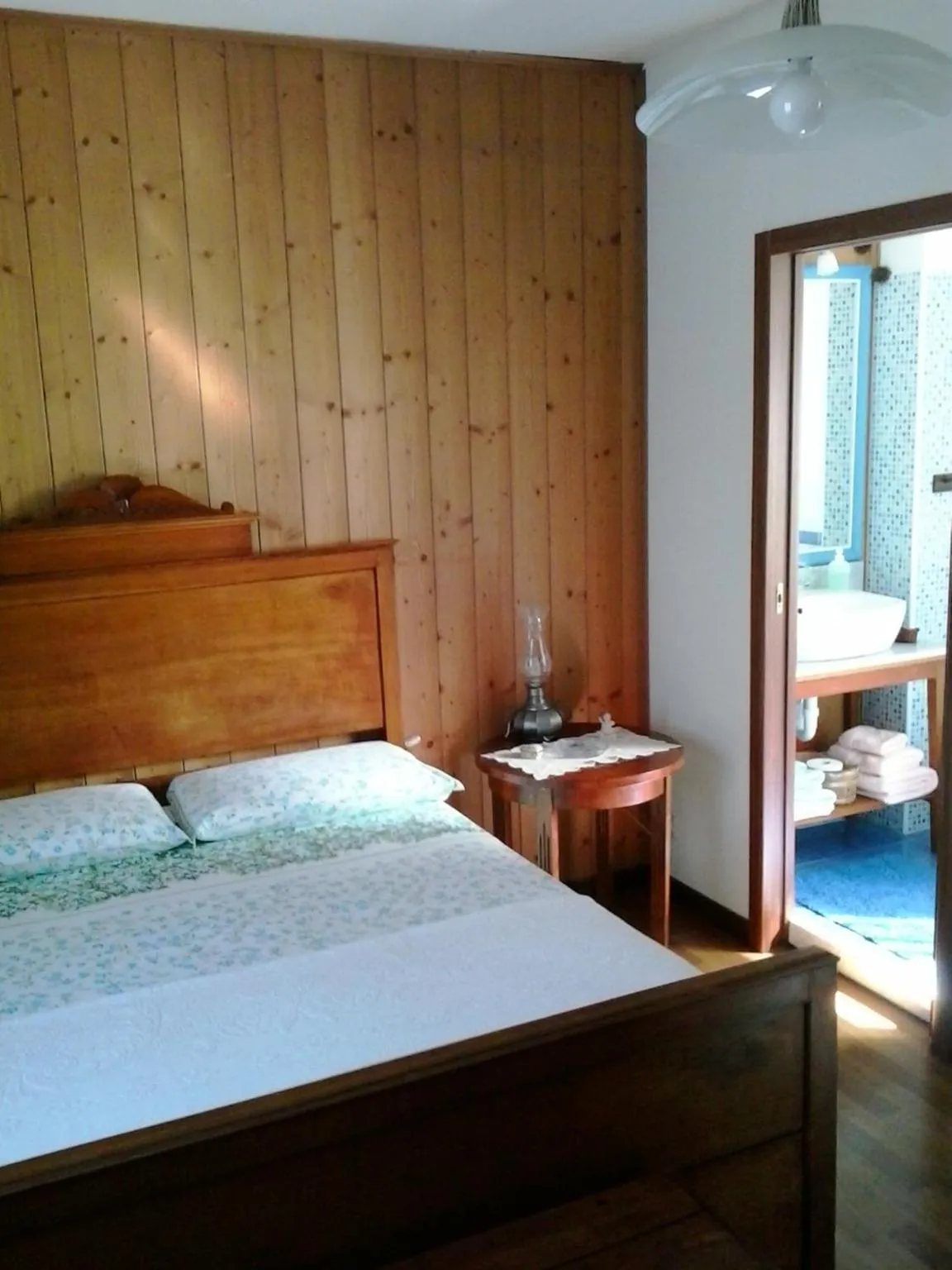 Bed in B&B SCACCIA PENSIERI