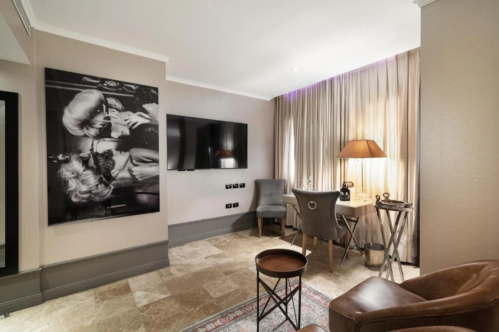 Bedroom in Hotel B Berdichevsky