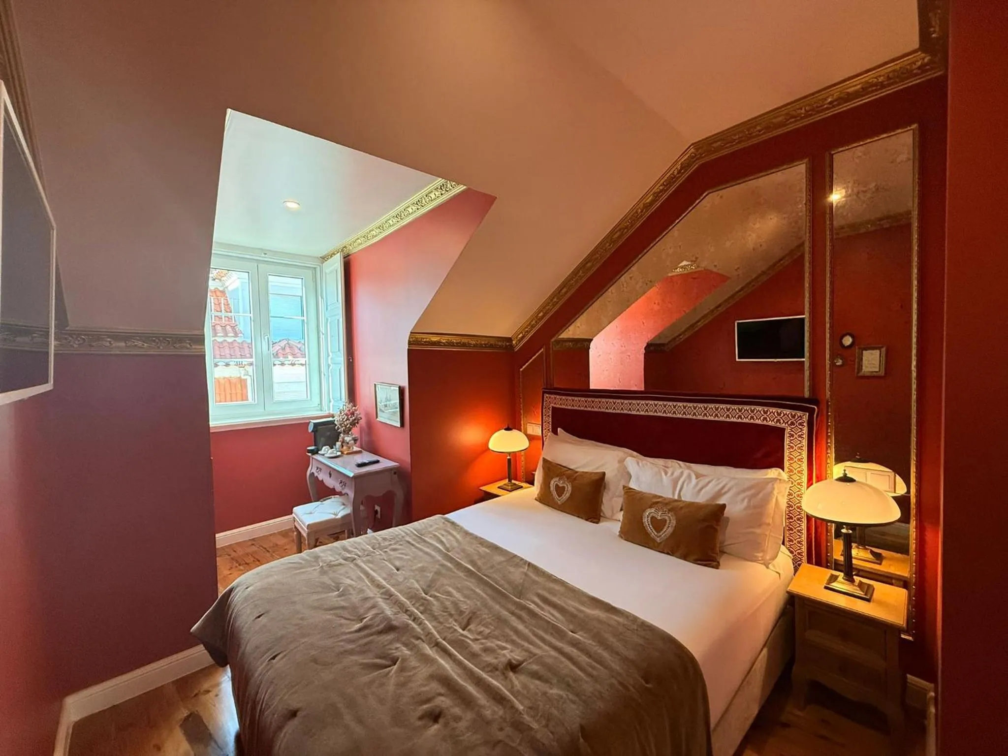 Bed in Solar dos Poetas