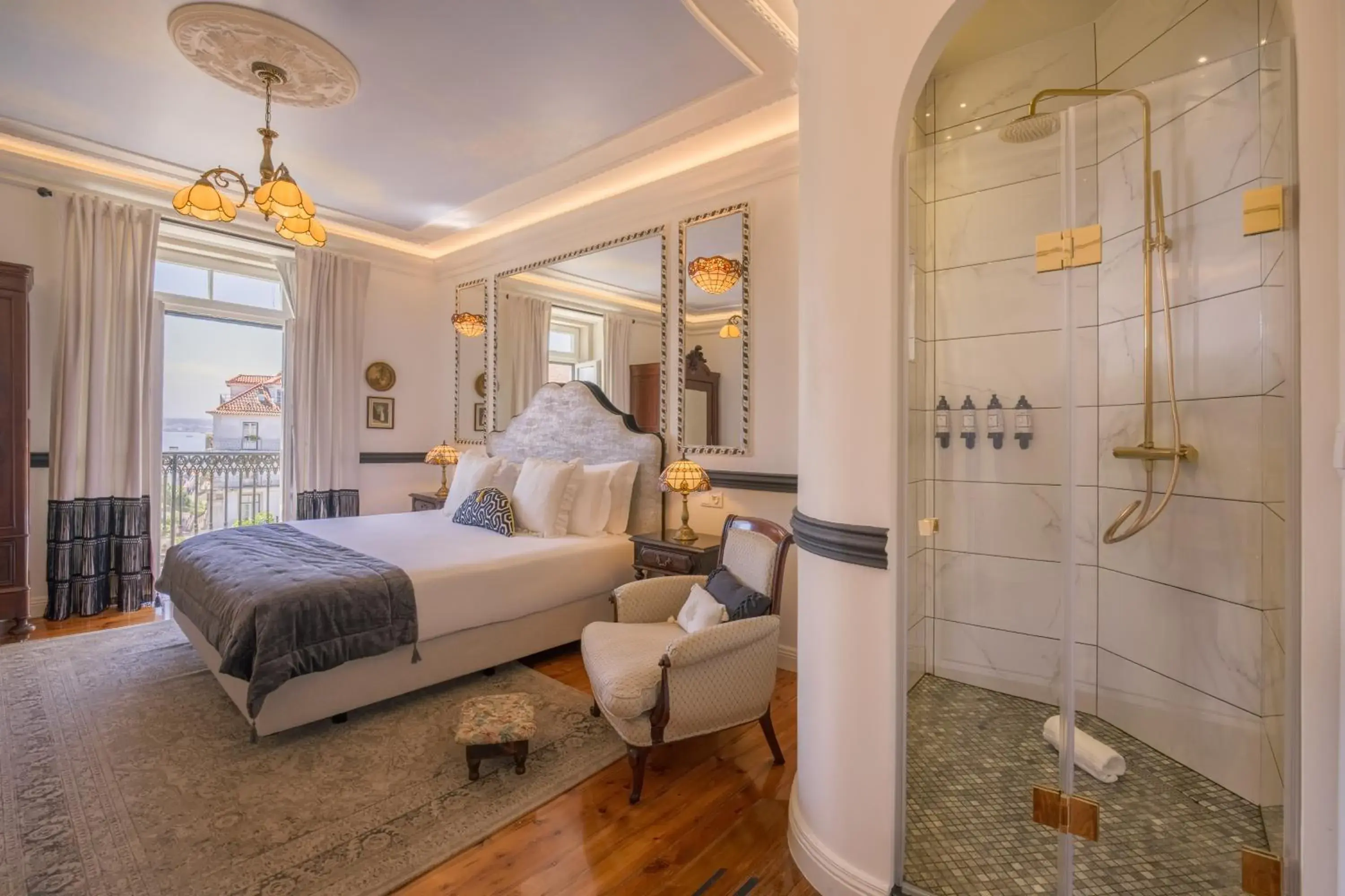 Superior Double Room in Solar dos Poetas Superior Double Room in Solar dos Poetas