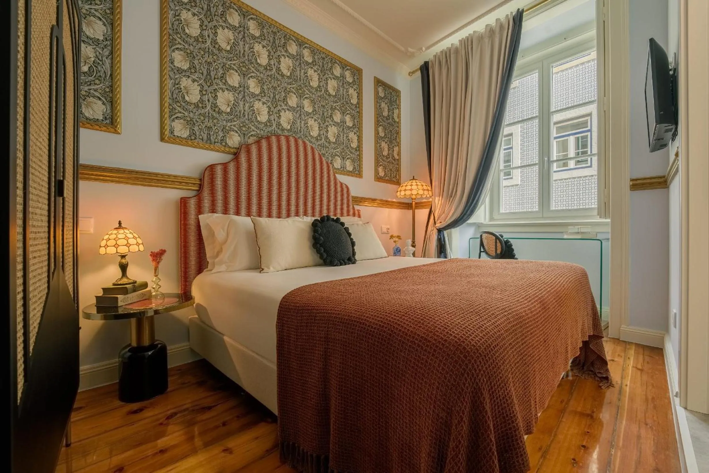 Bed in Solar dos Poetas