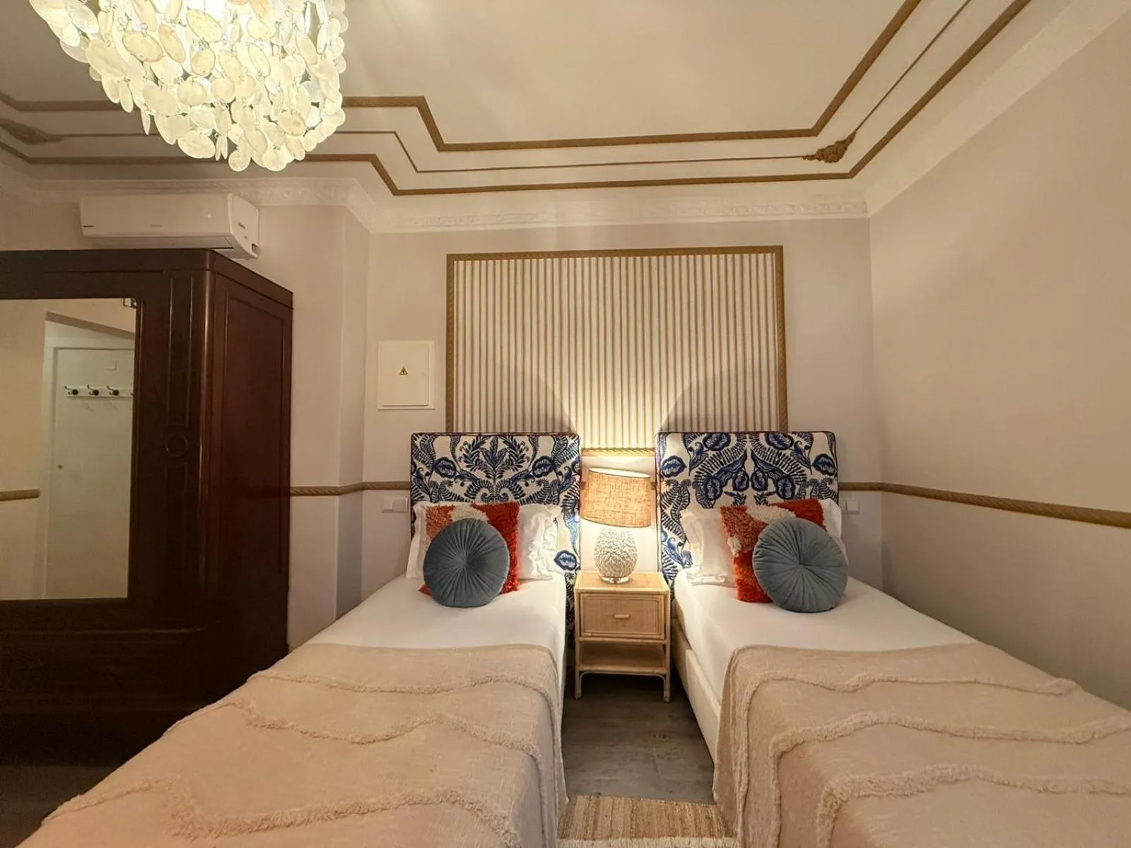 Bed in Solar dos Poetas