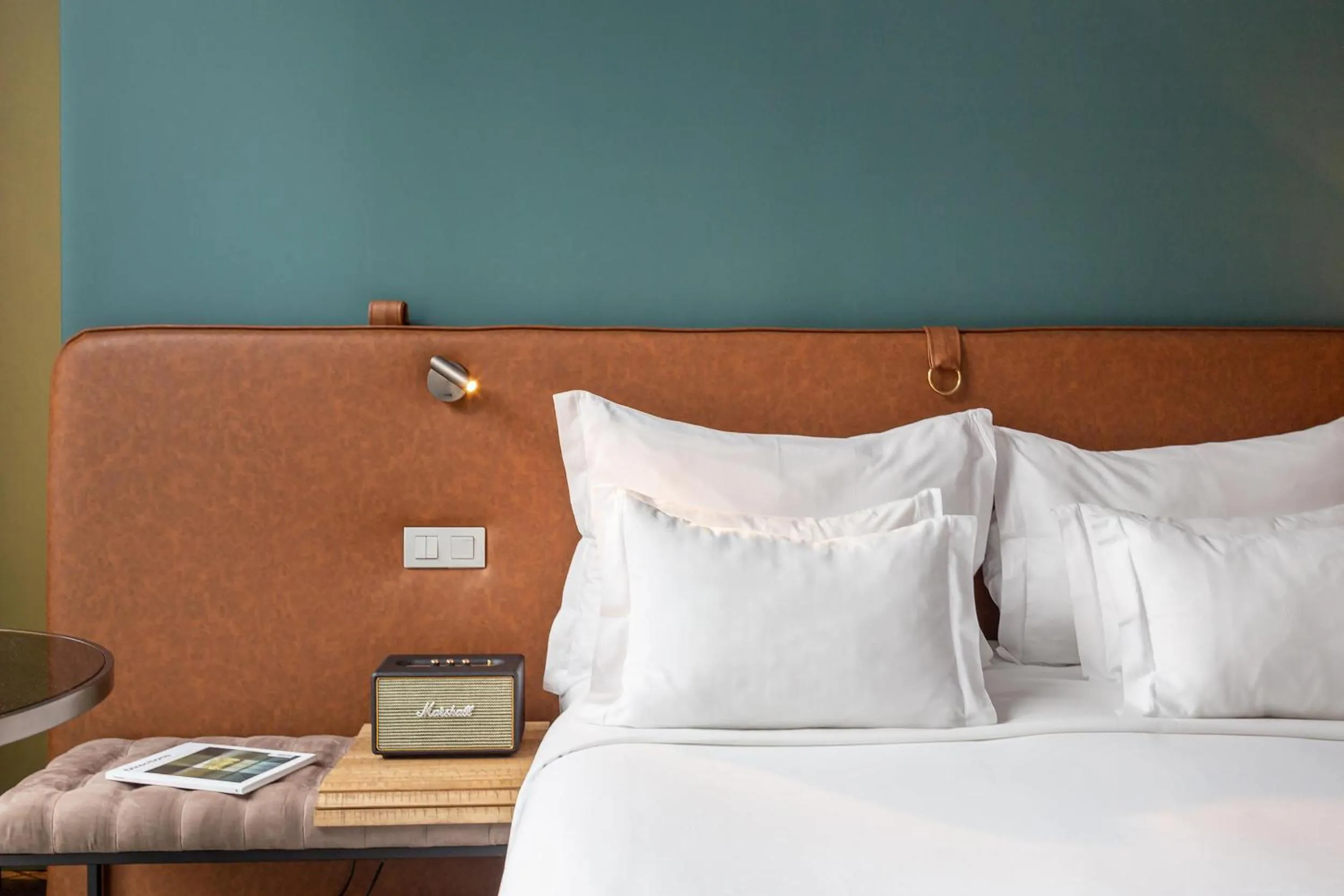 Bed in Octant Furnas