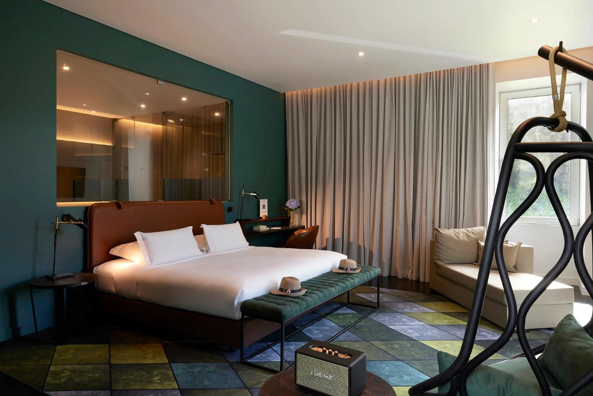 Bedroom, Bed in Octant Furnas