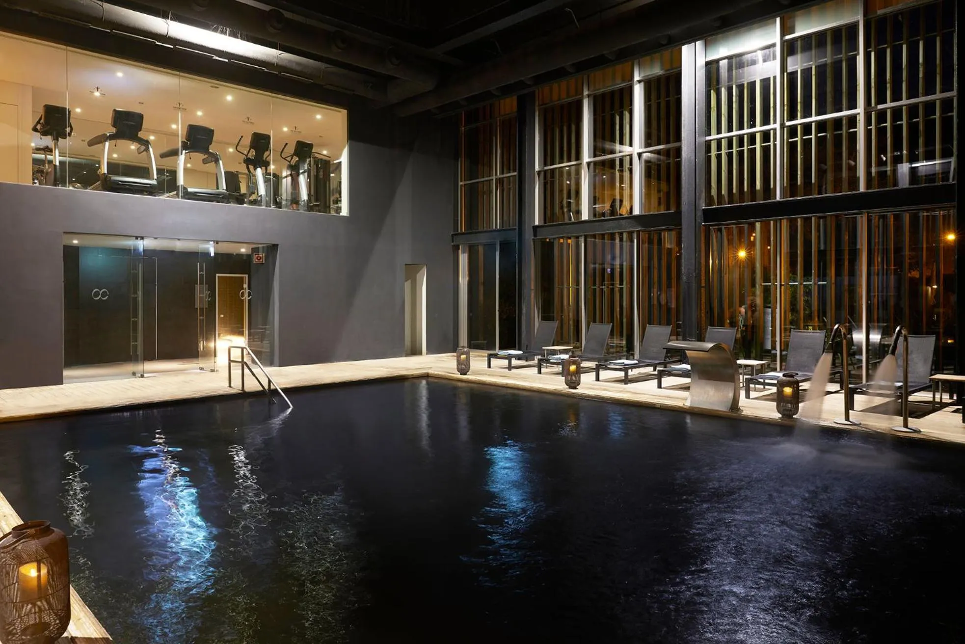 Swimming pool in Octant Furnas