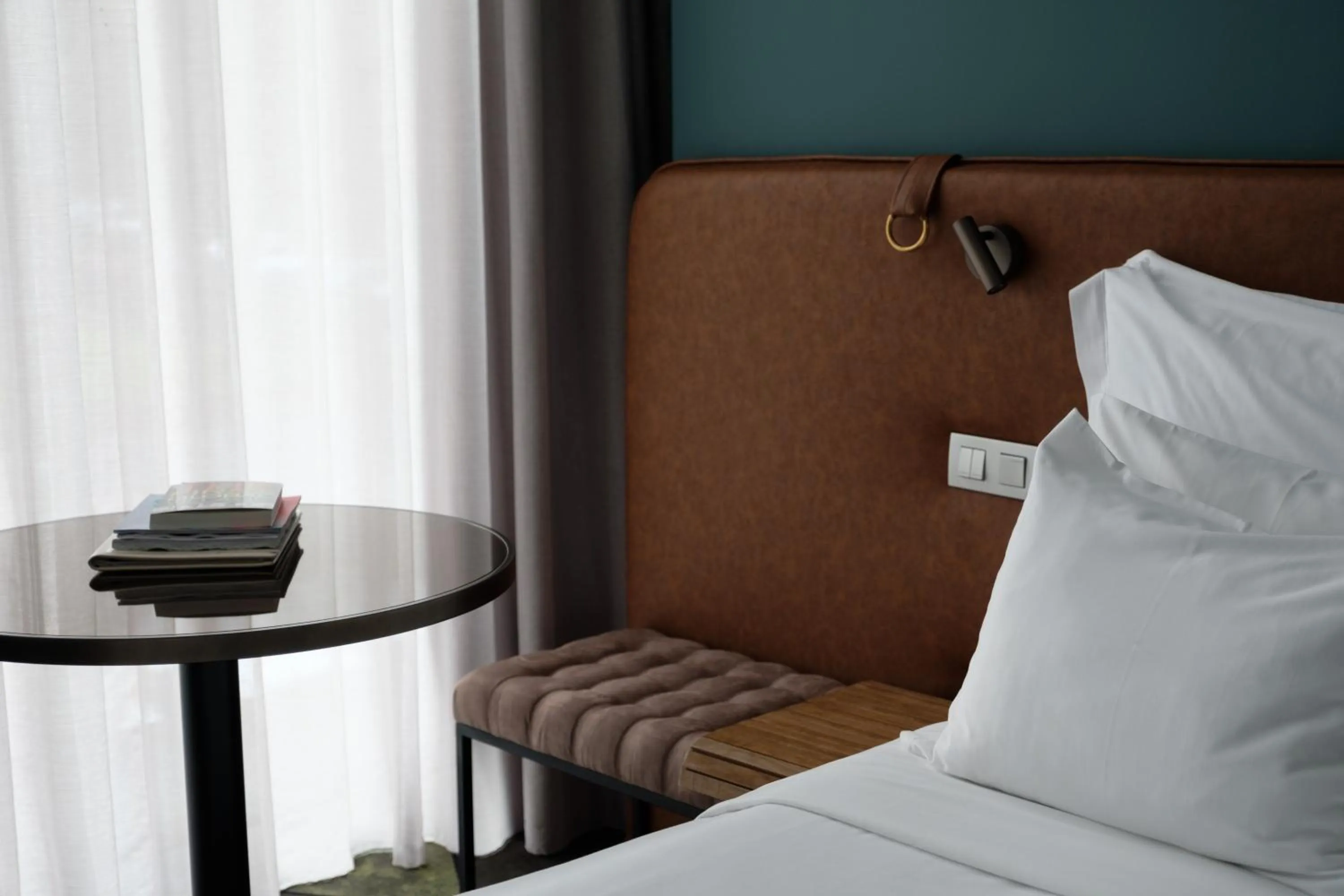 Bed in Octant Furnas