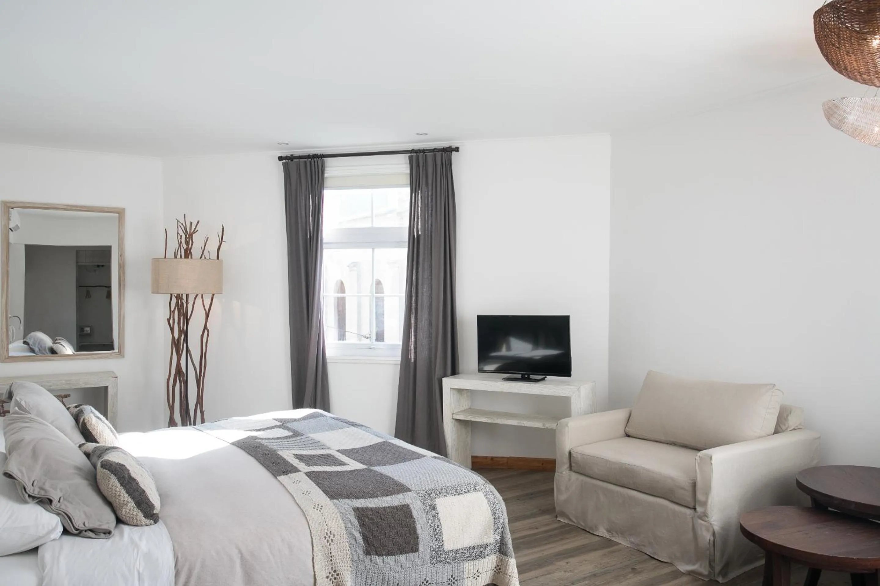 Bedroom, Bed in Casa Galos Hotel & Lofts