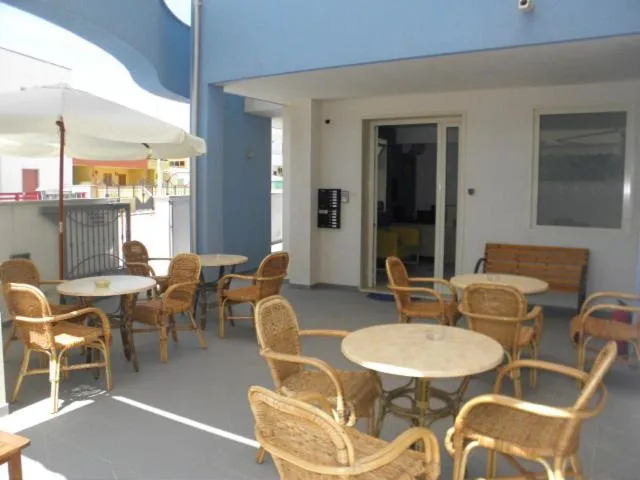 Patio in Hotel Blue Sky - San Foca