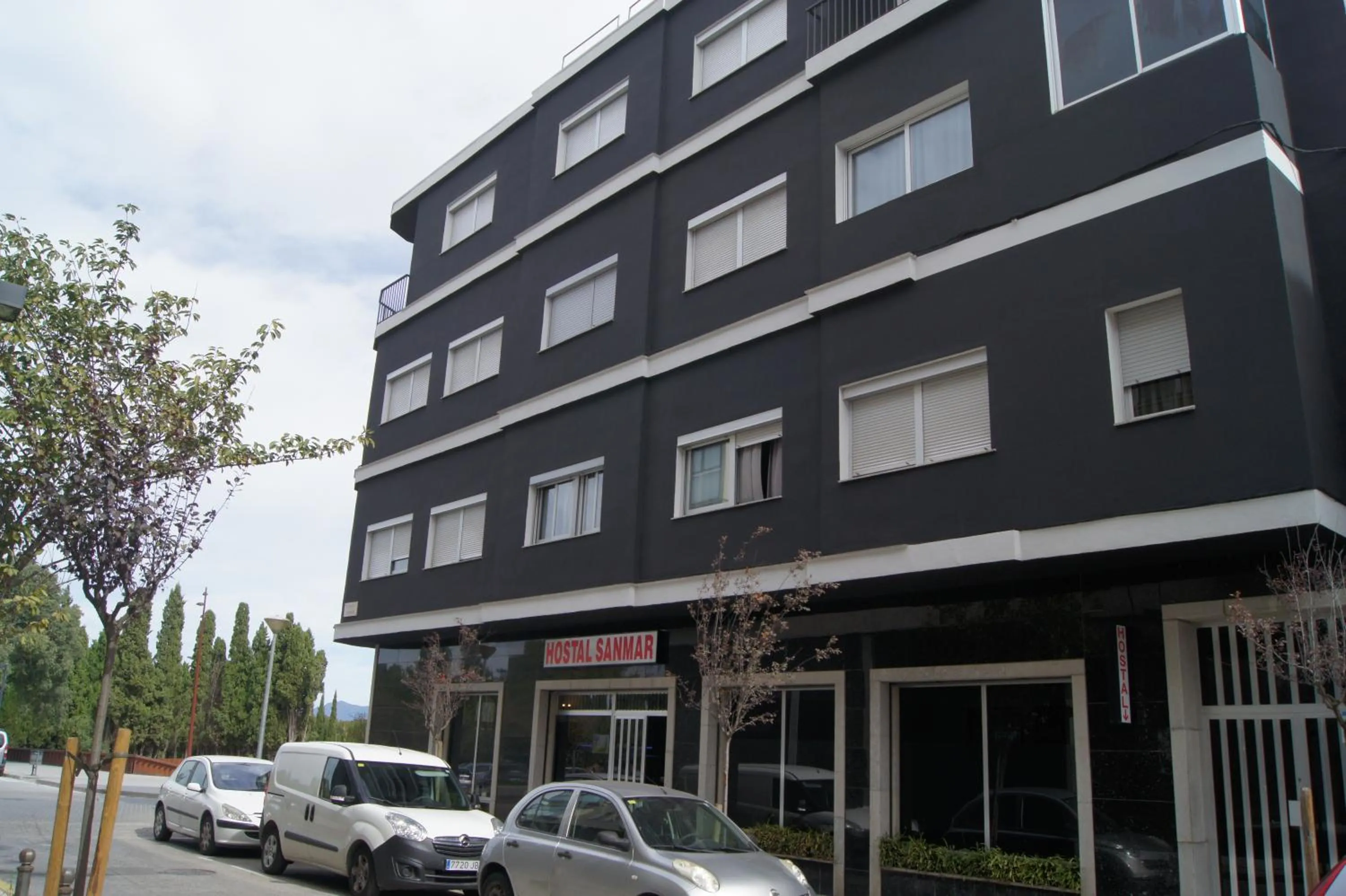 Property building in Hostal Sanmar