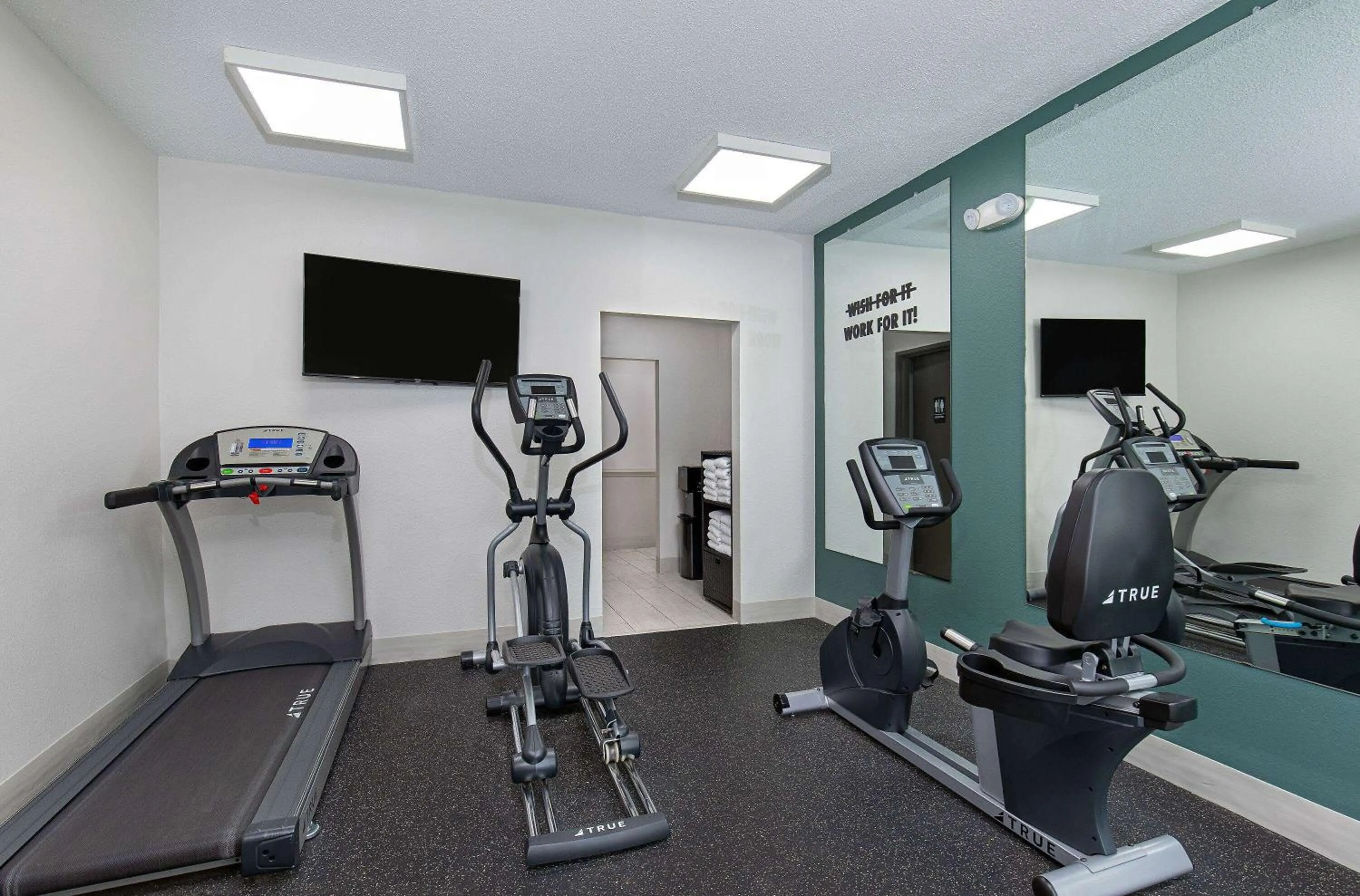 Fitness centre/facilities in Wingate by Wyndham Hattiesburg