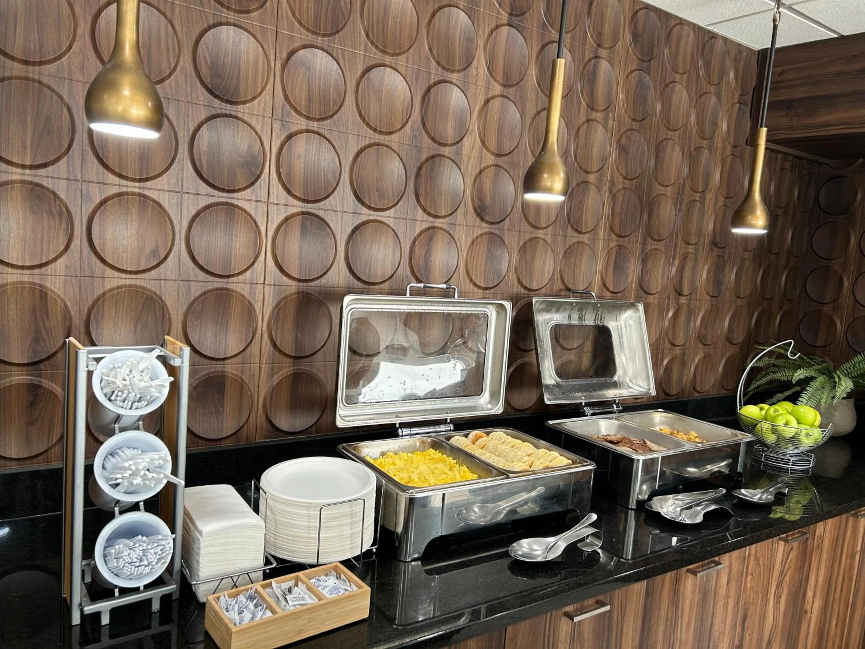 Breakfast in Wingate by Wyndham Hattiesburg