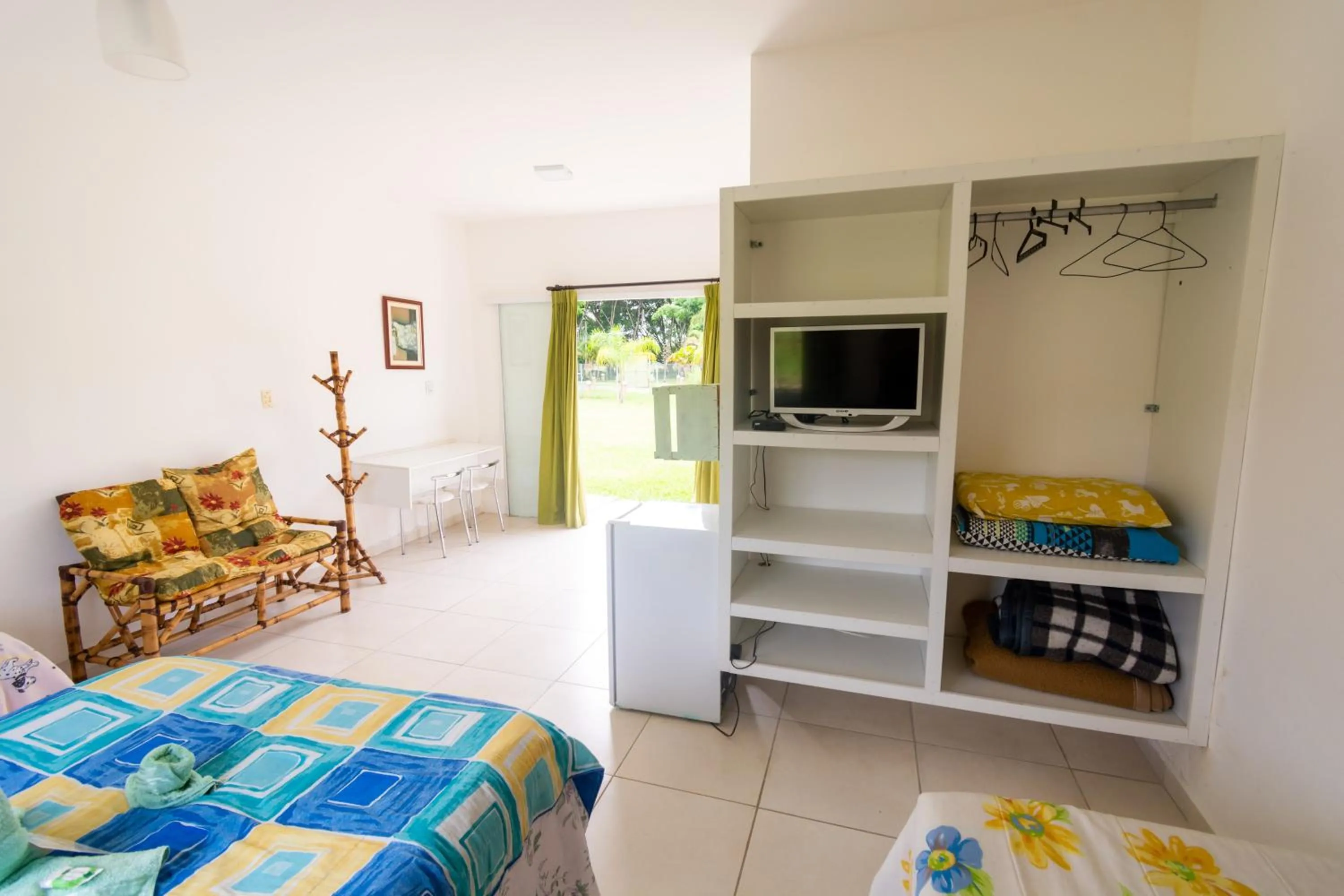 TV and multimedia in Hotel Fazenda Pé da Serra