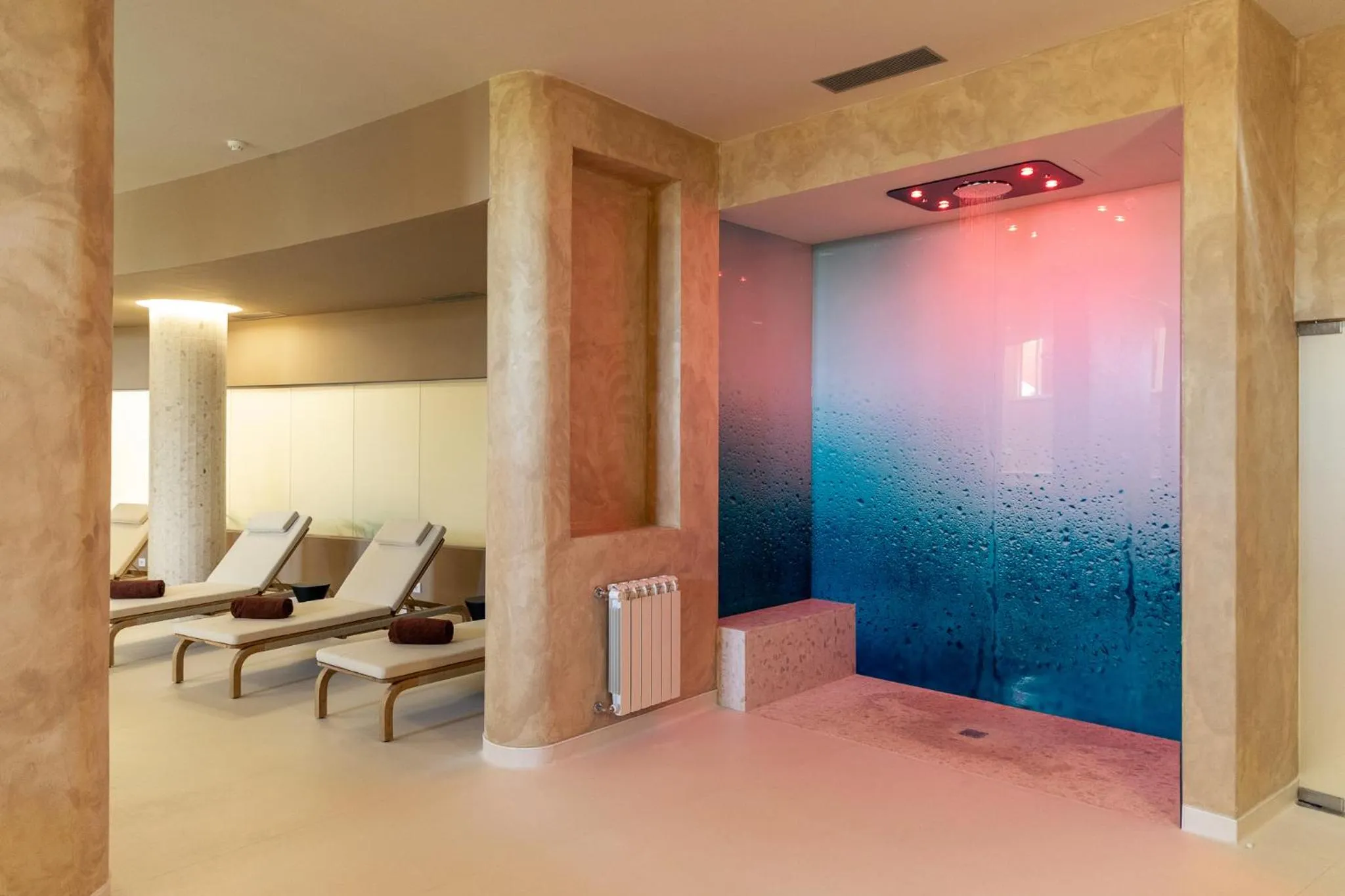 Spa and wellness centre/facilities in Belavista Da Luz - Wellness & Lifestyle Hotel