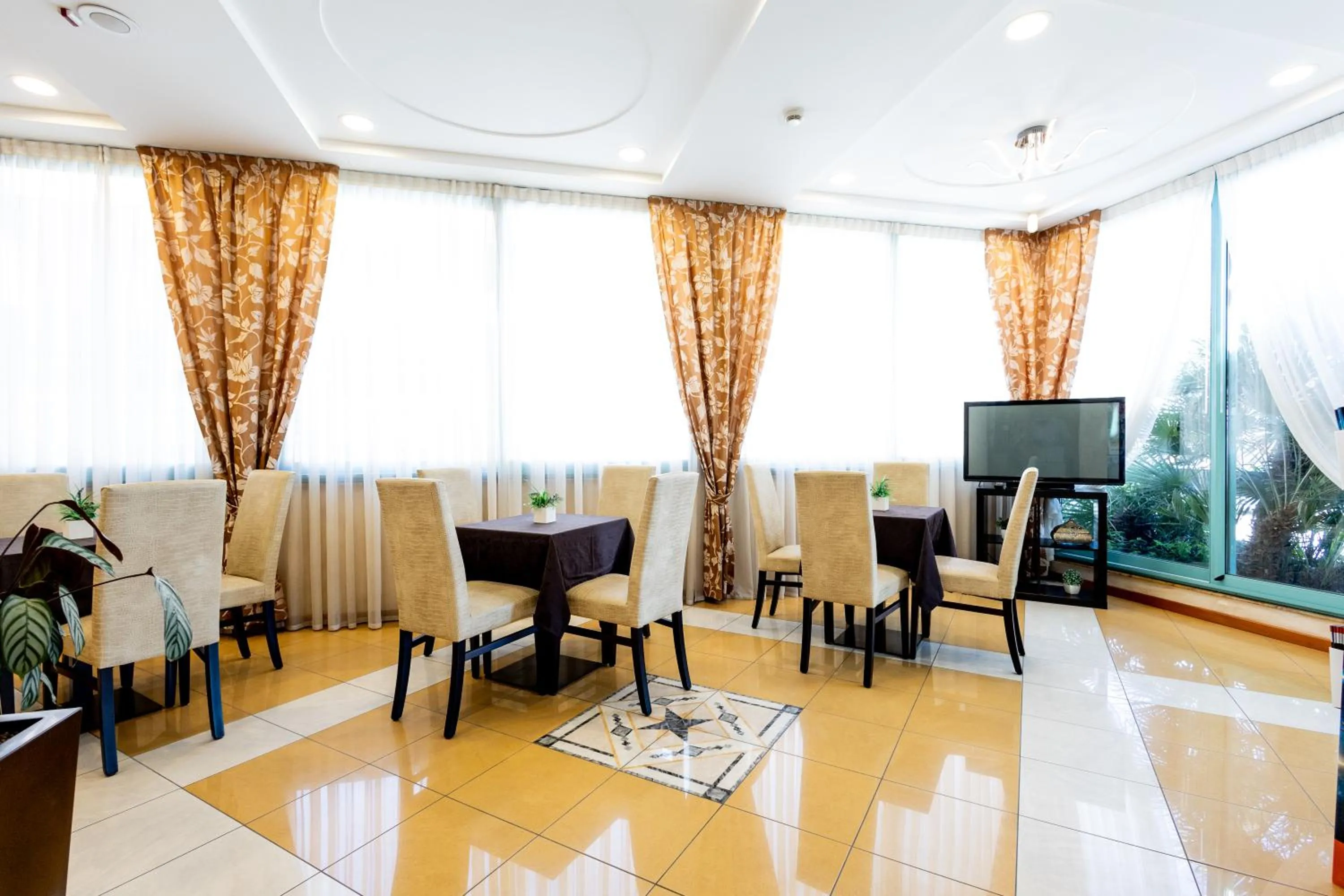 Lobby or reception in Hotel Palm Beach B&B SEA VIEW