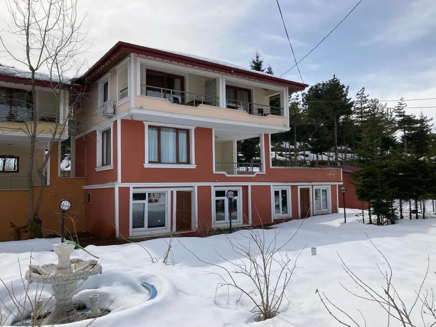 Property building in Zarha Mountain Villas