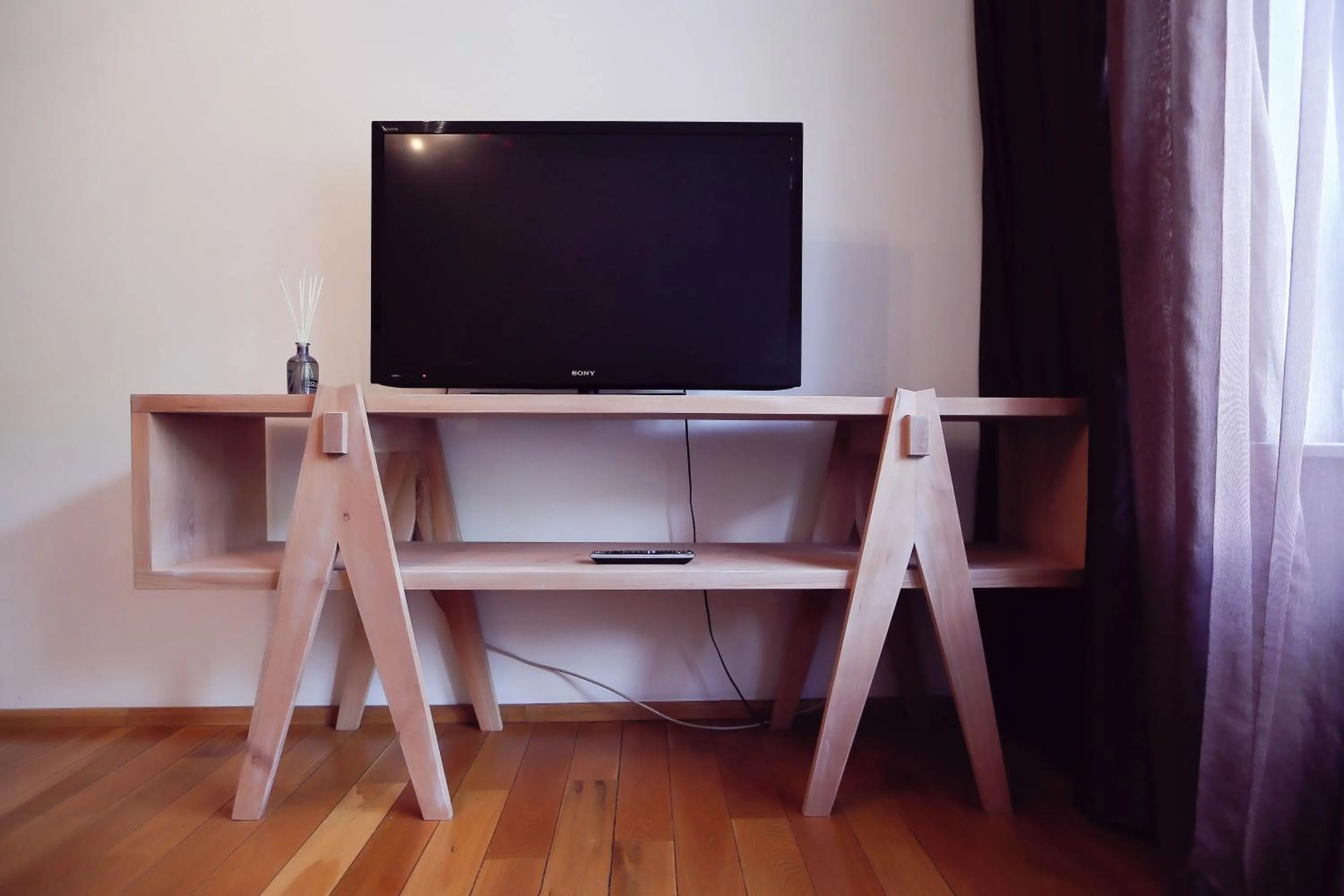 TV and multimedia in Living In Aparthotel