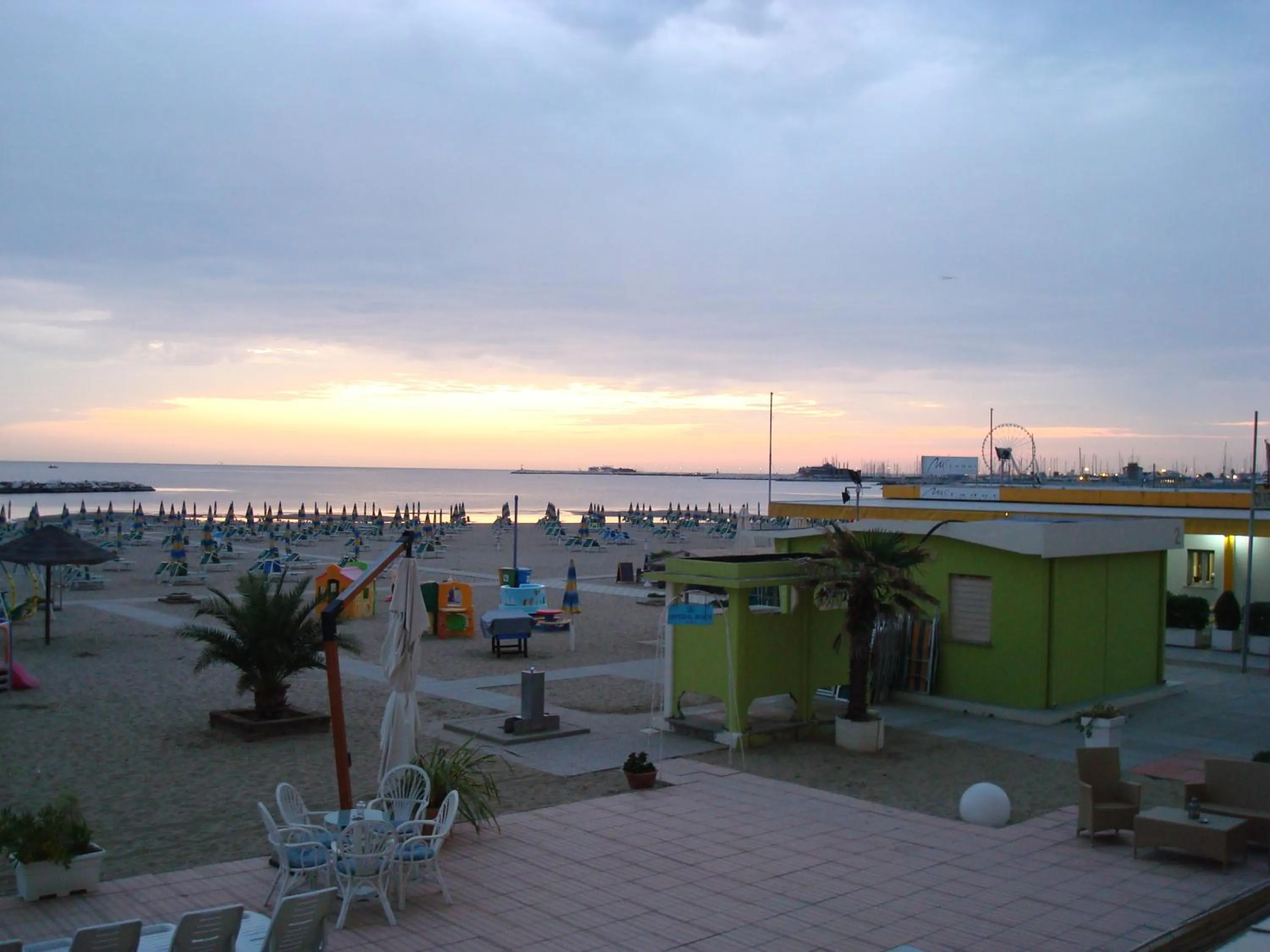 Beach in Hotel Villa Ersilia Rimini B&B