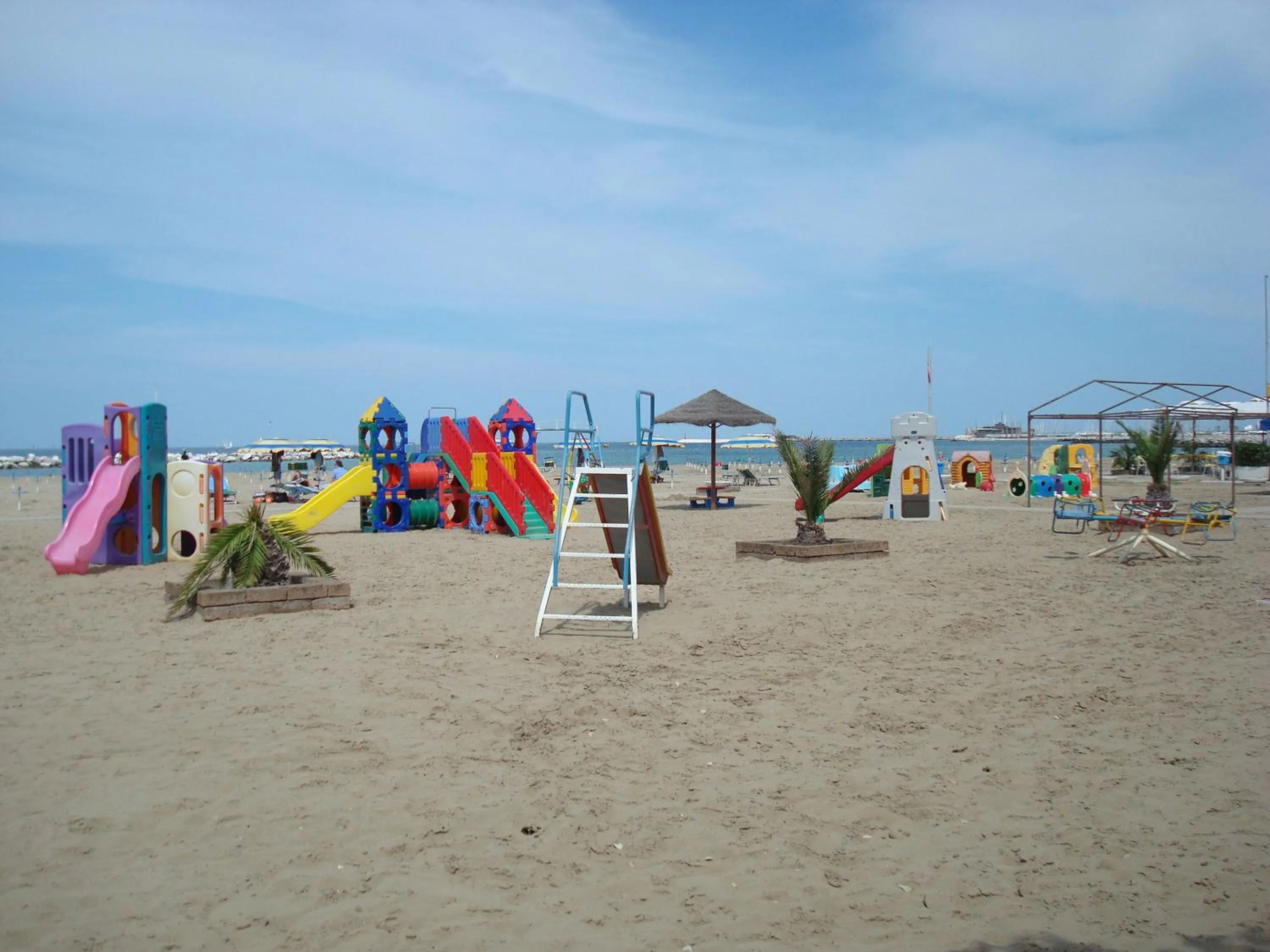 Beach in Hotel Villa Ersilia Rimini B&B