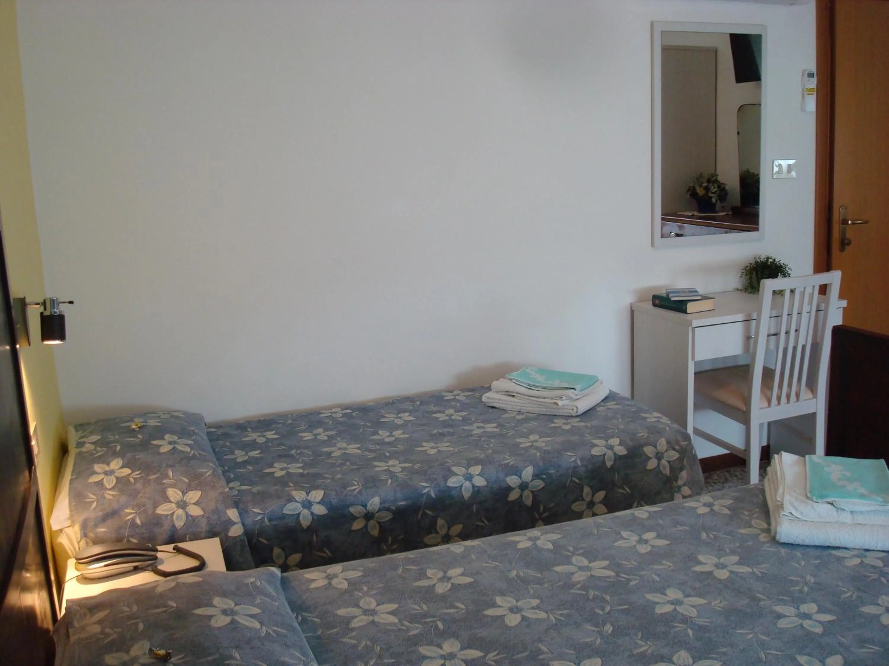 Photo of the whole room, Bed in Hotel Villa Ersilia Rimini B&B