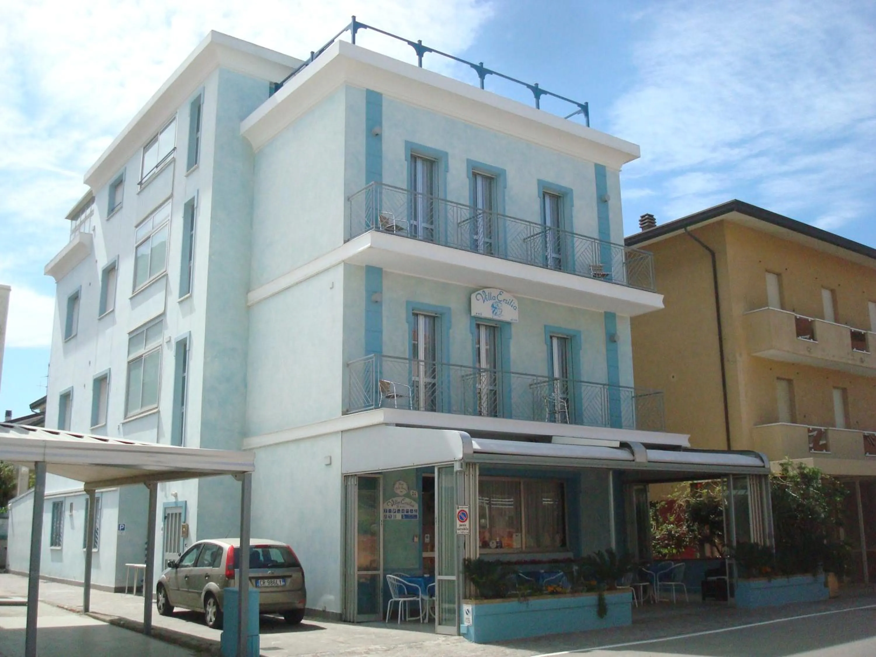 Facade/entrance in Hotel Villa Ersilia Rimini B&B