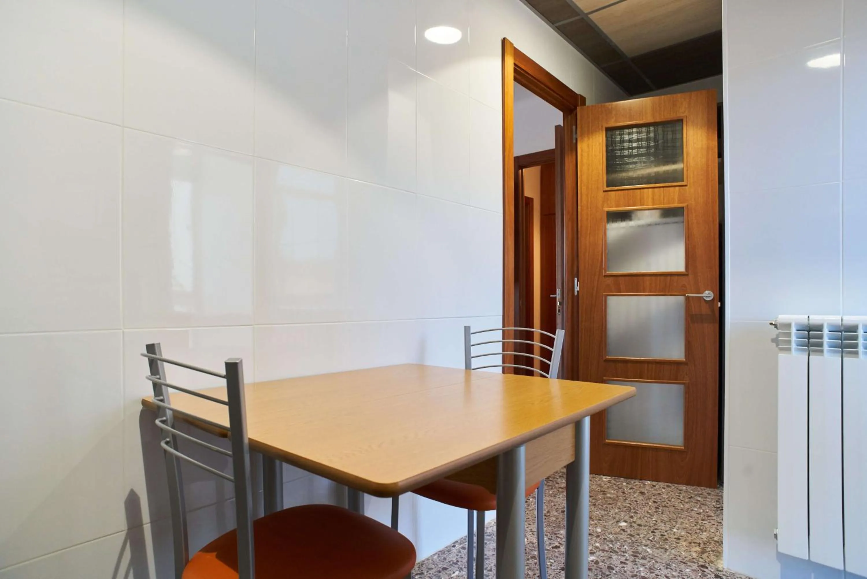 Kitchen or kitchenette in Manresa Apartamentos Turísticos