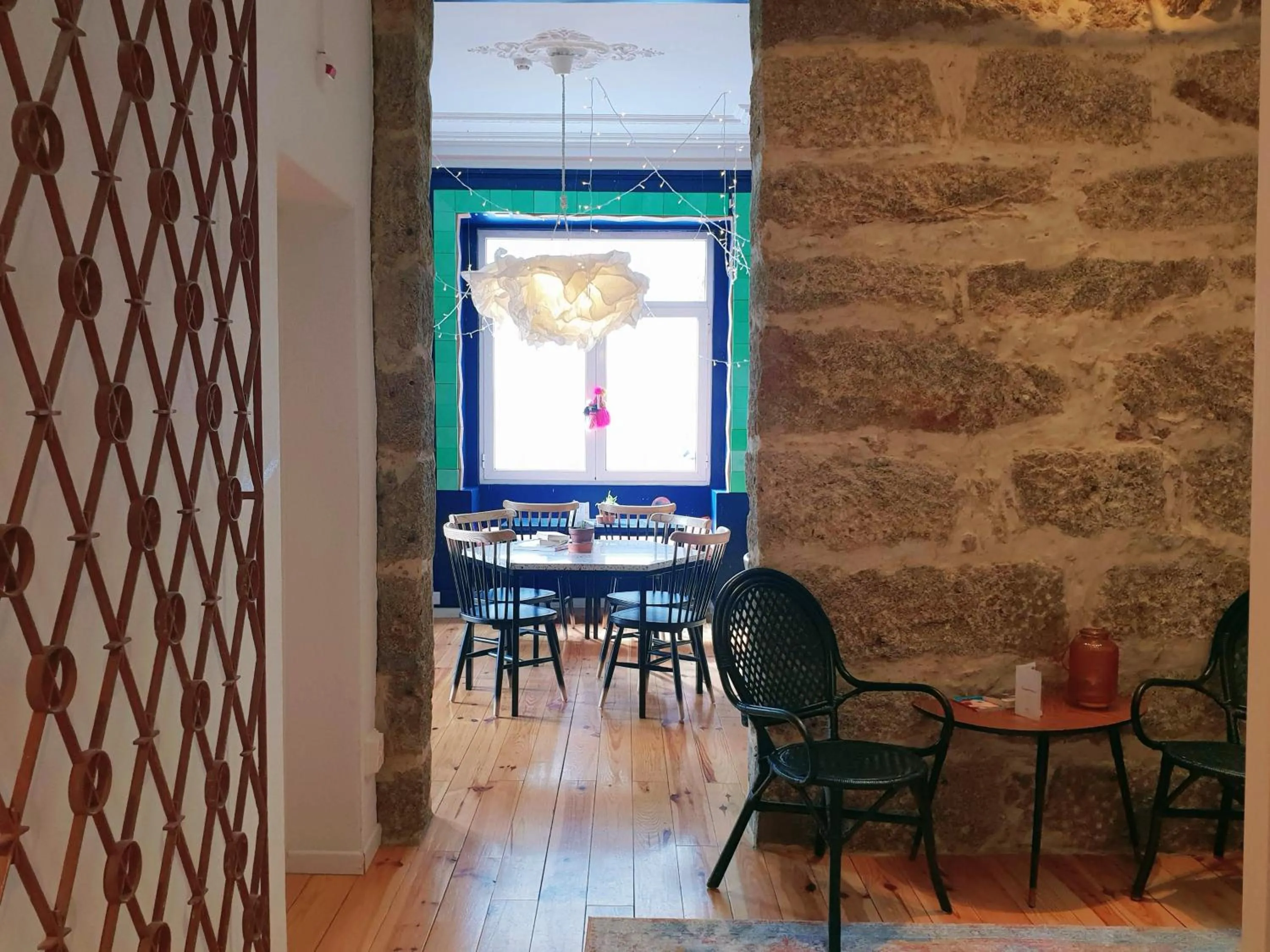 Communal lounge/ TV room in SUPERNOVA Hostel