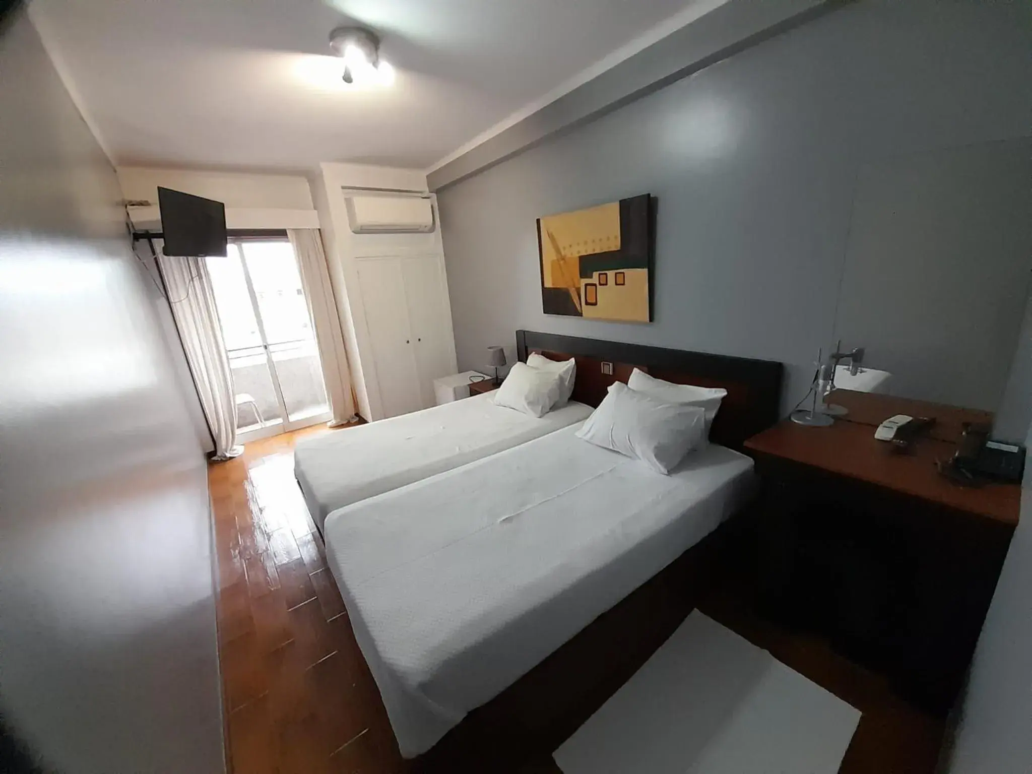 Twin Room with Balcony in Hotel Dom Joao IV Twin Room with Balcony in Hotel Dom Joao IV